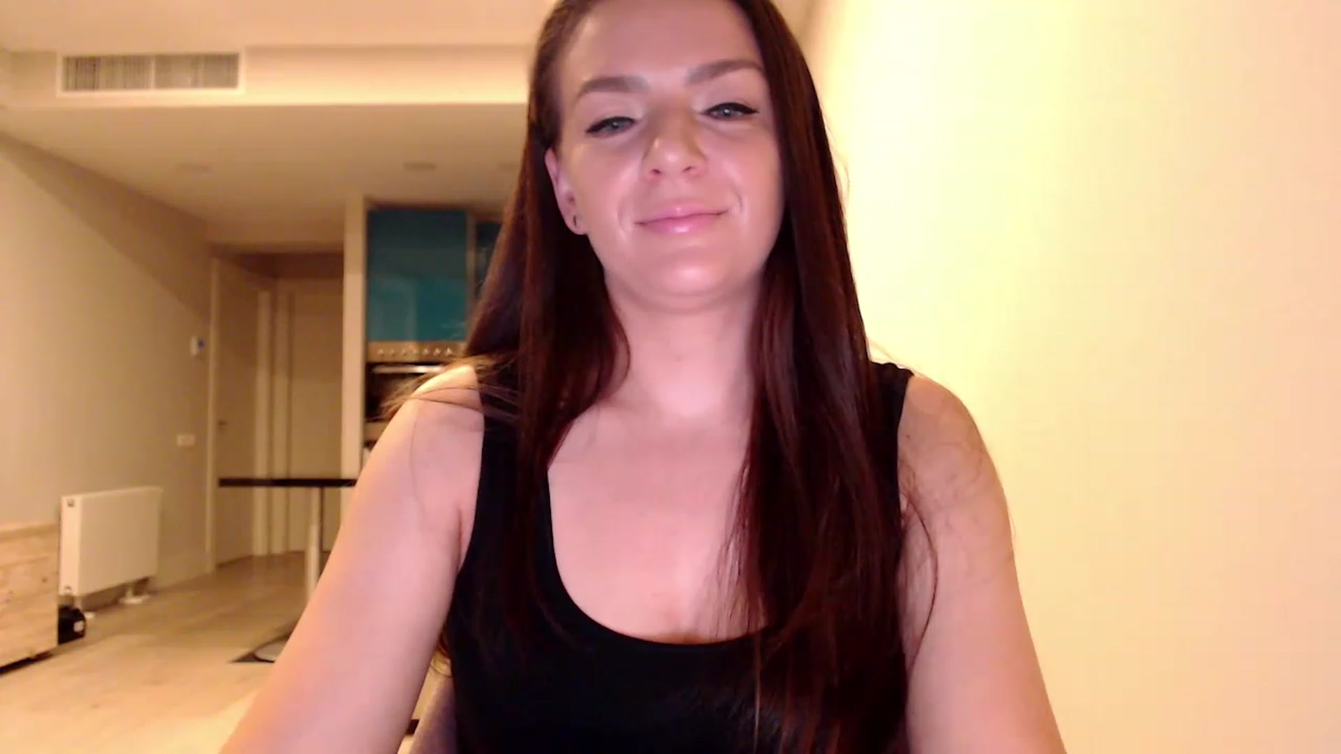 Gallery image thumbnail from AnnaTheCute's myfreecams stream on, 02/20/2023, 05:00 image 5 of 20