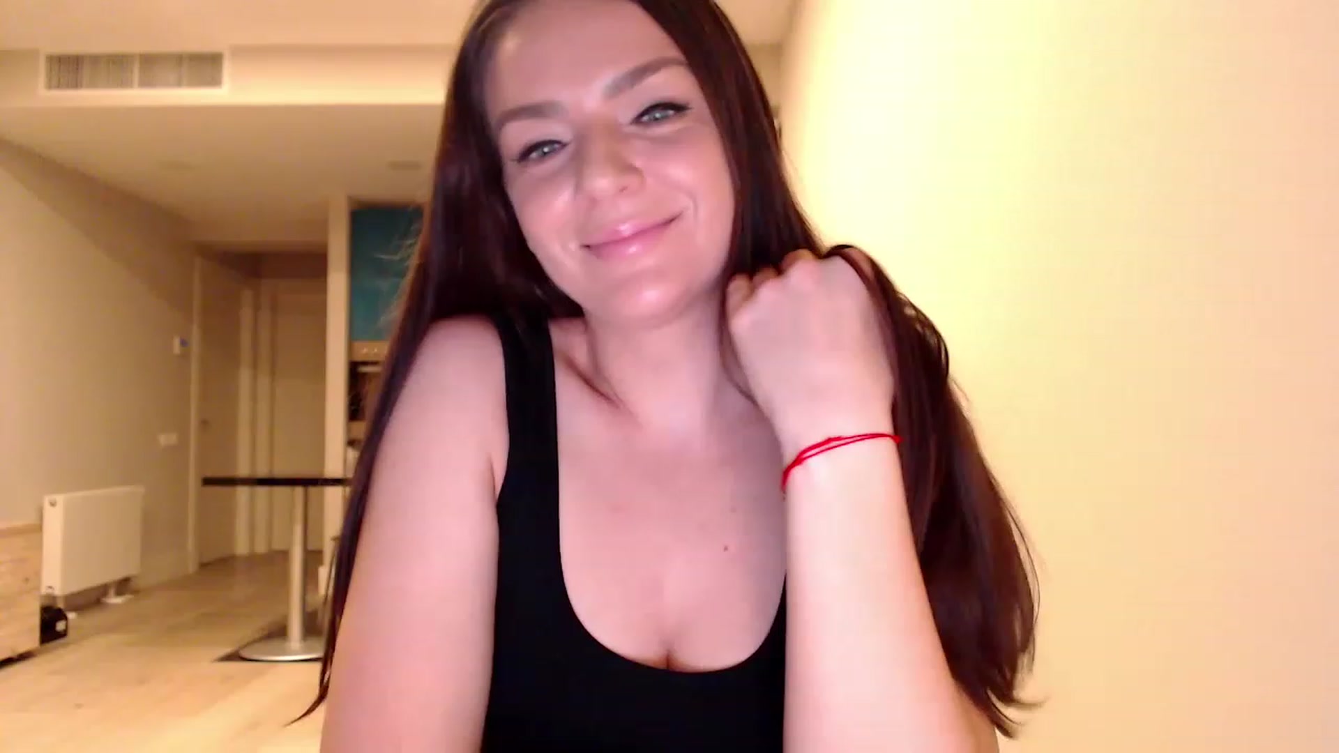Gallery image thumbnail from AnnaTheCute's myfreecams stream on, 02/20/2023, 05:00 image 1 of 20