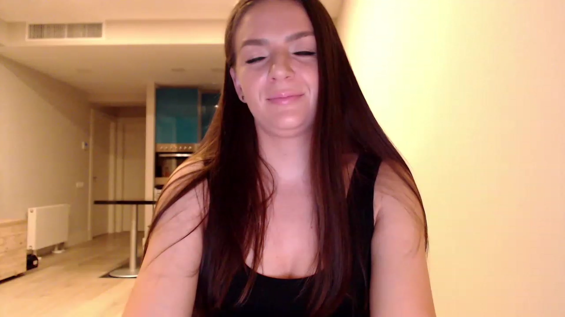 Gallery image thumbnail from AnnaTheCute's myfreecams stream on, 02/20/2023, 05:00 image 2 of 20