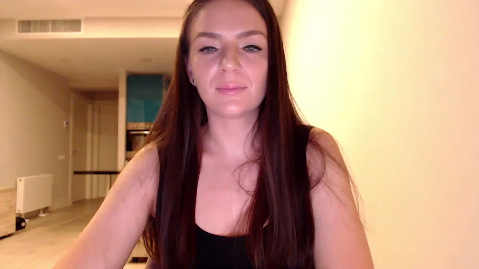Gallery image thumbnail from AnnaTheCute's myfreecams stream on, 02/20/2023, 05:00 image 14 of 20
