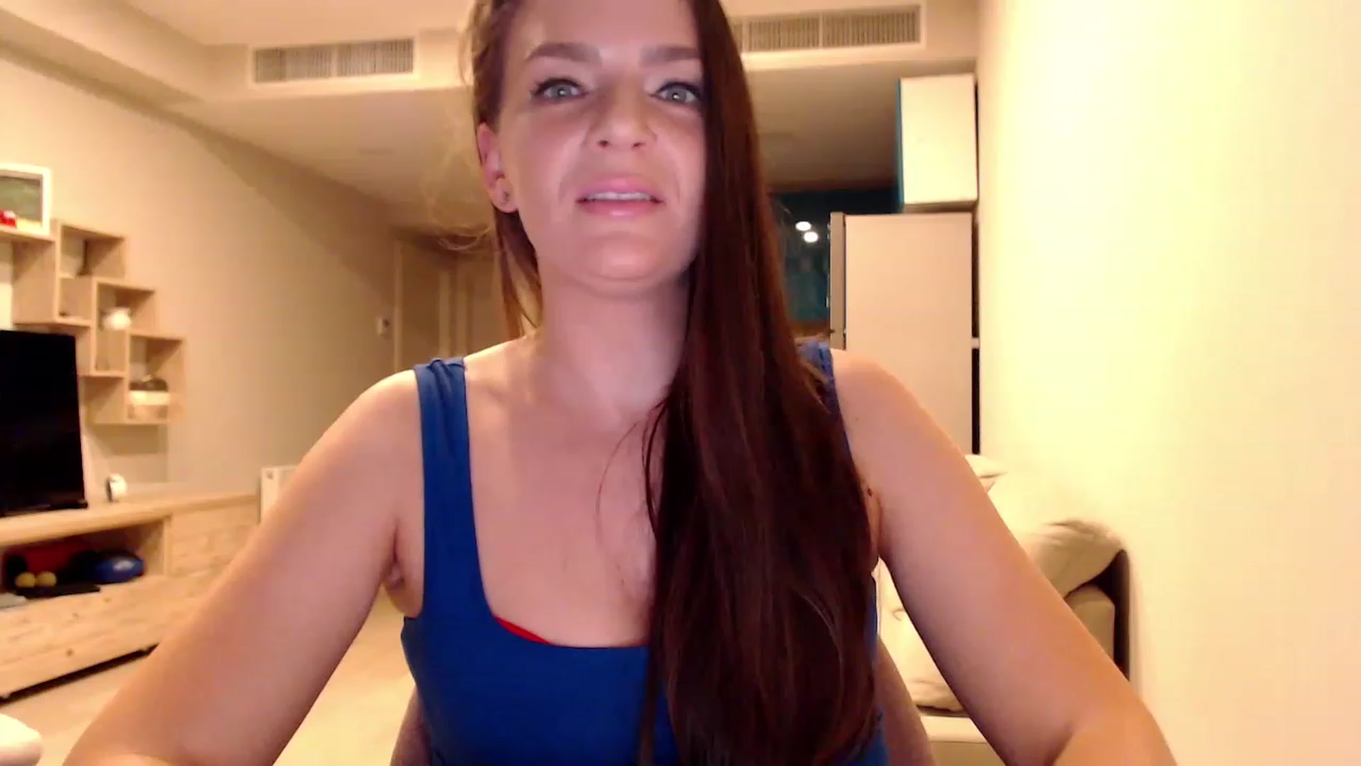 Gallery image thumbnail from AnnaTheCute's myfreecams stream on, 03/01/2023, 08:58 image 10 of 20