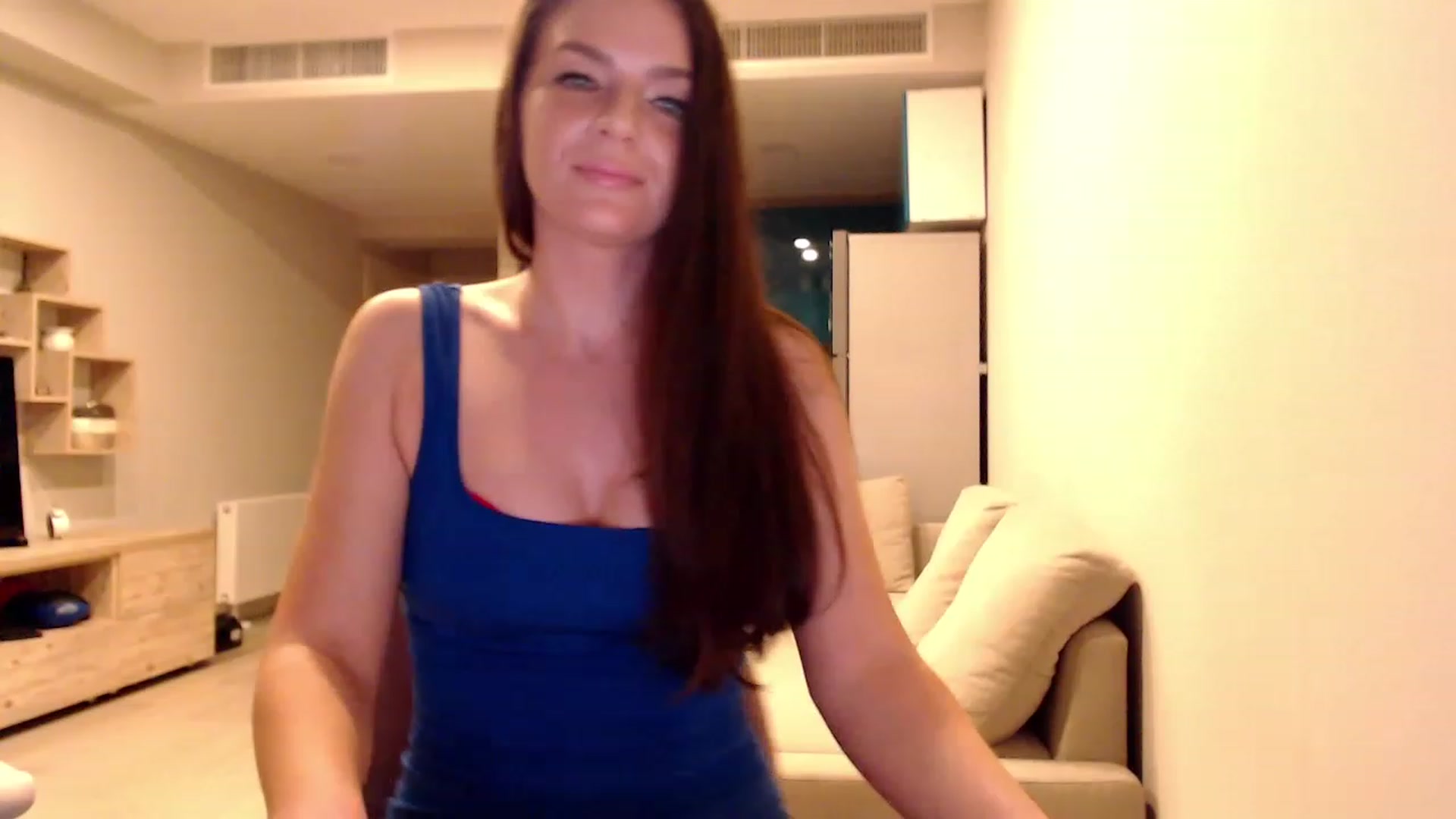 Gallery image thumbnail from AnnaTheCute's myfreecams stream on, 03/01/2023, 08:58 image 17 of 20