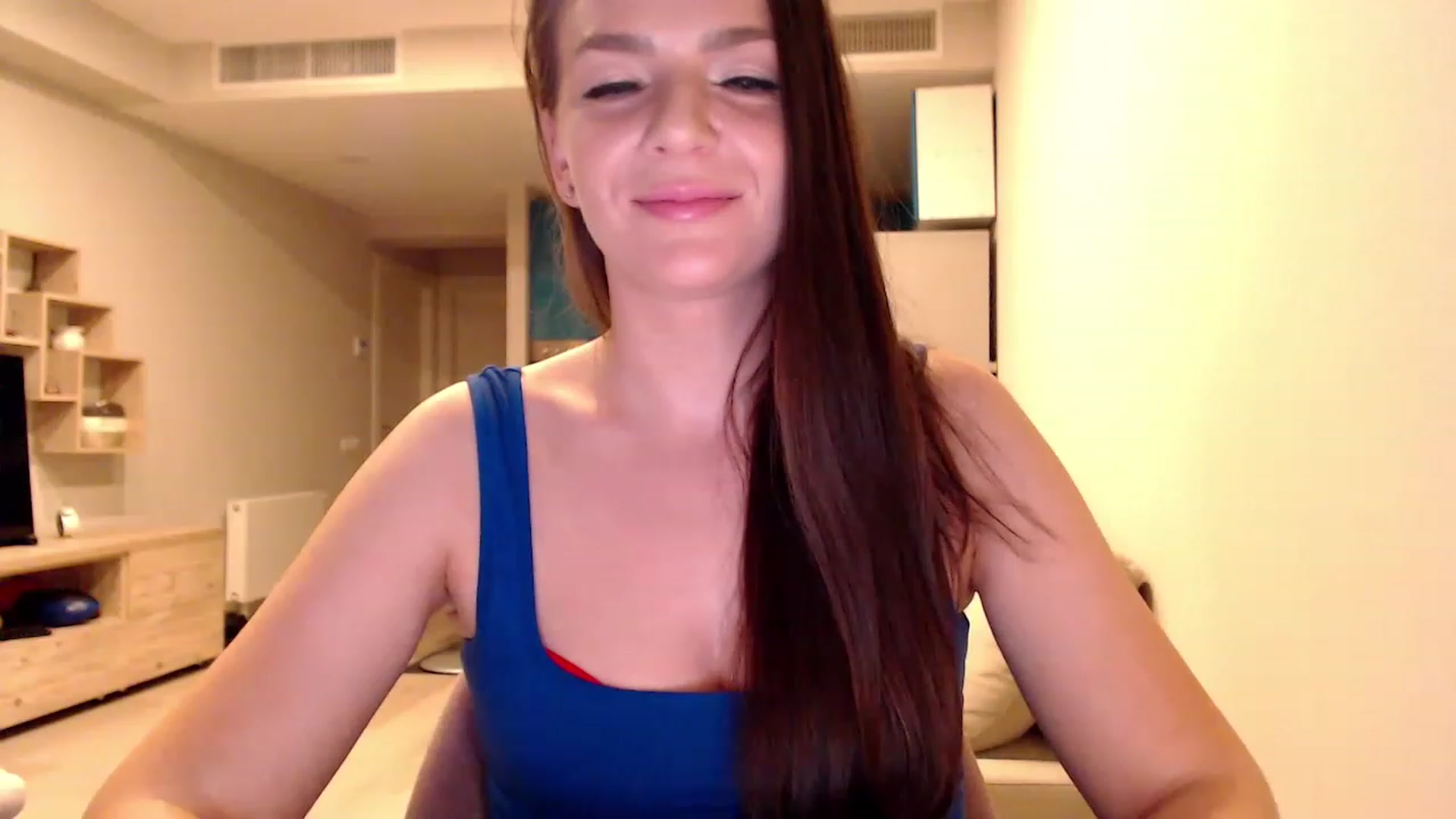 Gallery image thumbnail from AnnaTheCute's myfreecams stream on, 03/01/2023, 08:58 image 4 of 20