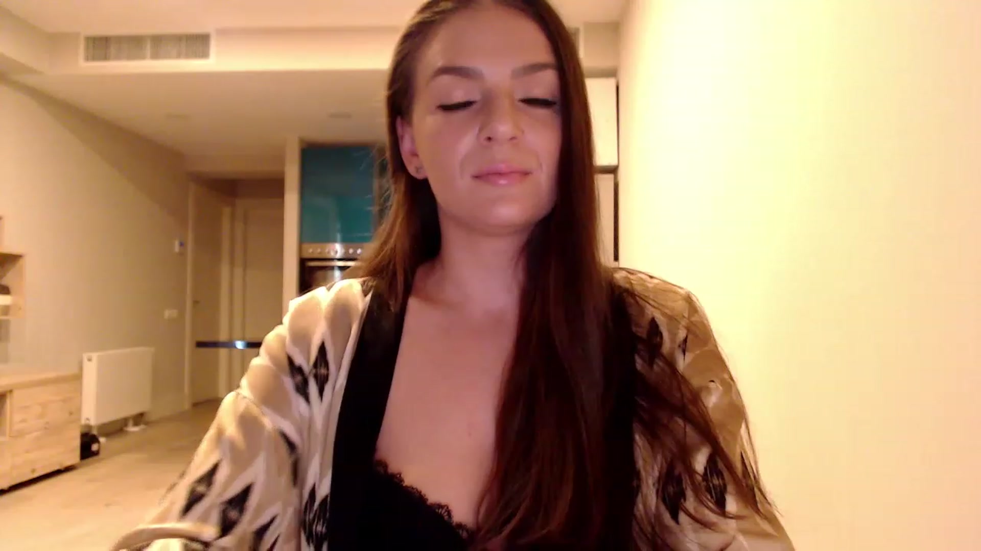 Gallery image thumbnail from AnnaTheCute's myfreecams stream on, 03/07/2023, 06:43 image 6 of 20