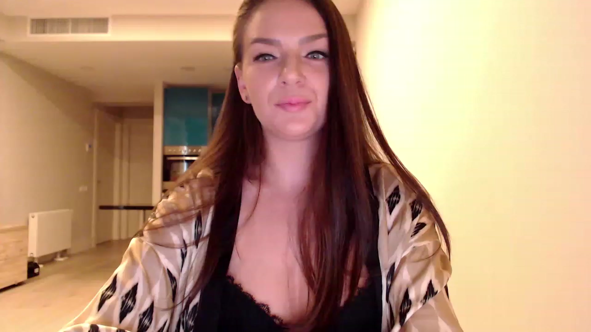 Gallery image thumbnail from AnnaTheCute's myfreecams stream on, 03/07/2023, 07:00 image 5 of 20