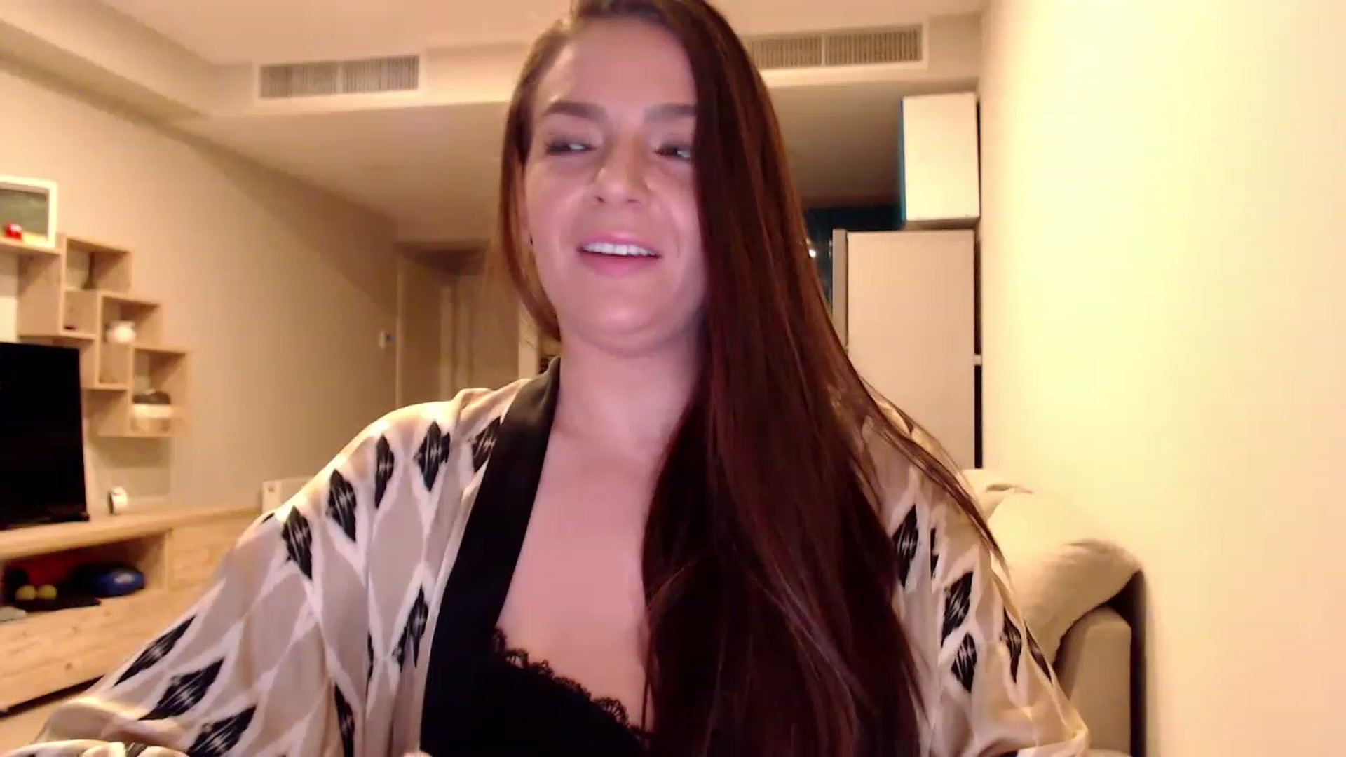 Gallery image thumbnail from AnnaTheCute's myfreecams stream on, 03/07/2023, 08:33 image 14 of 20