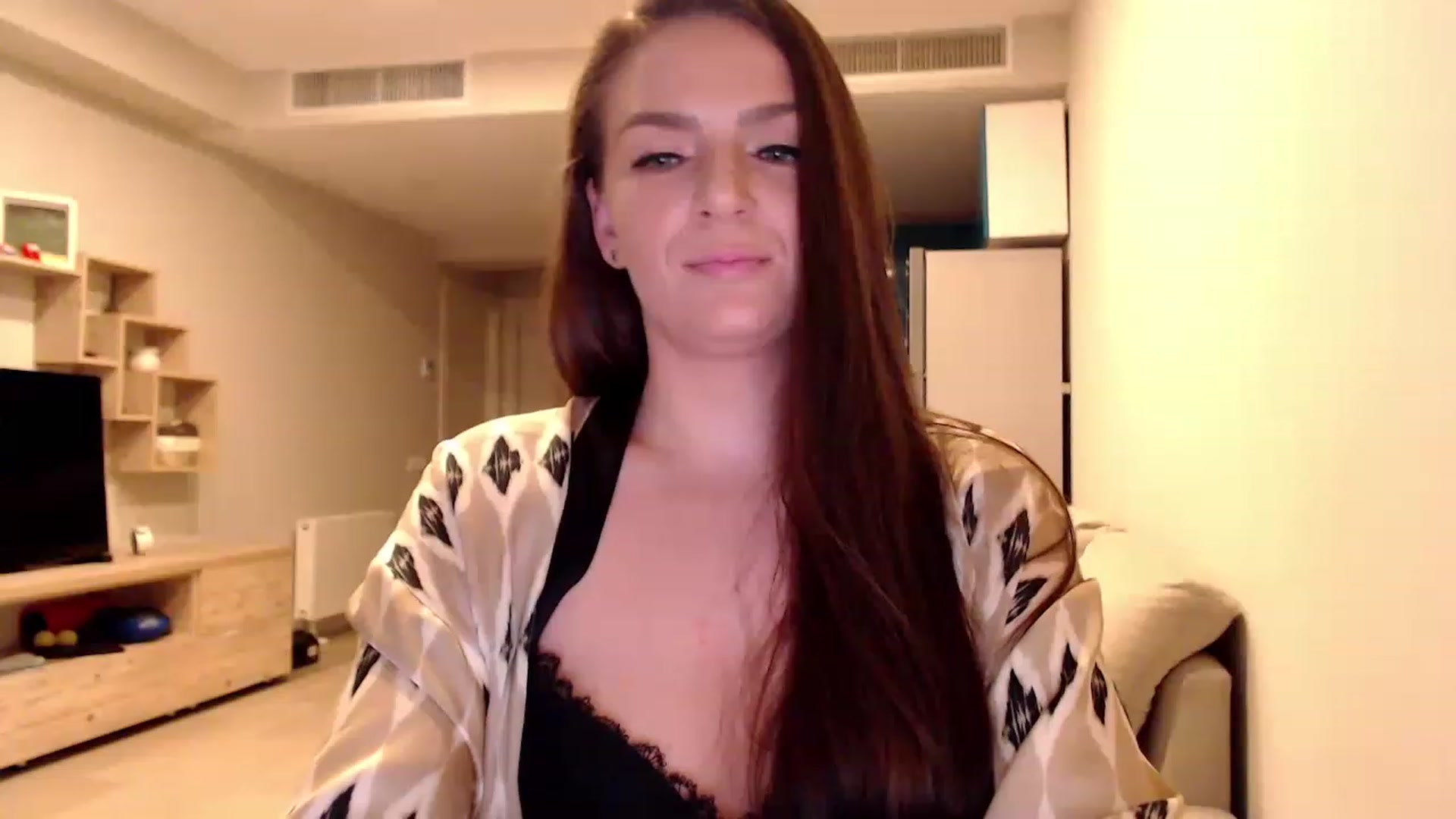 Gallery image thumbnail from AnnaTheCute's myfreecams stream on, 03/07/2023, 08:33 image 17 of 20