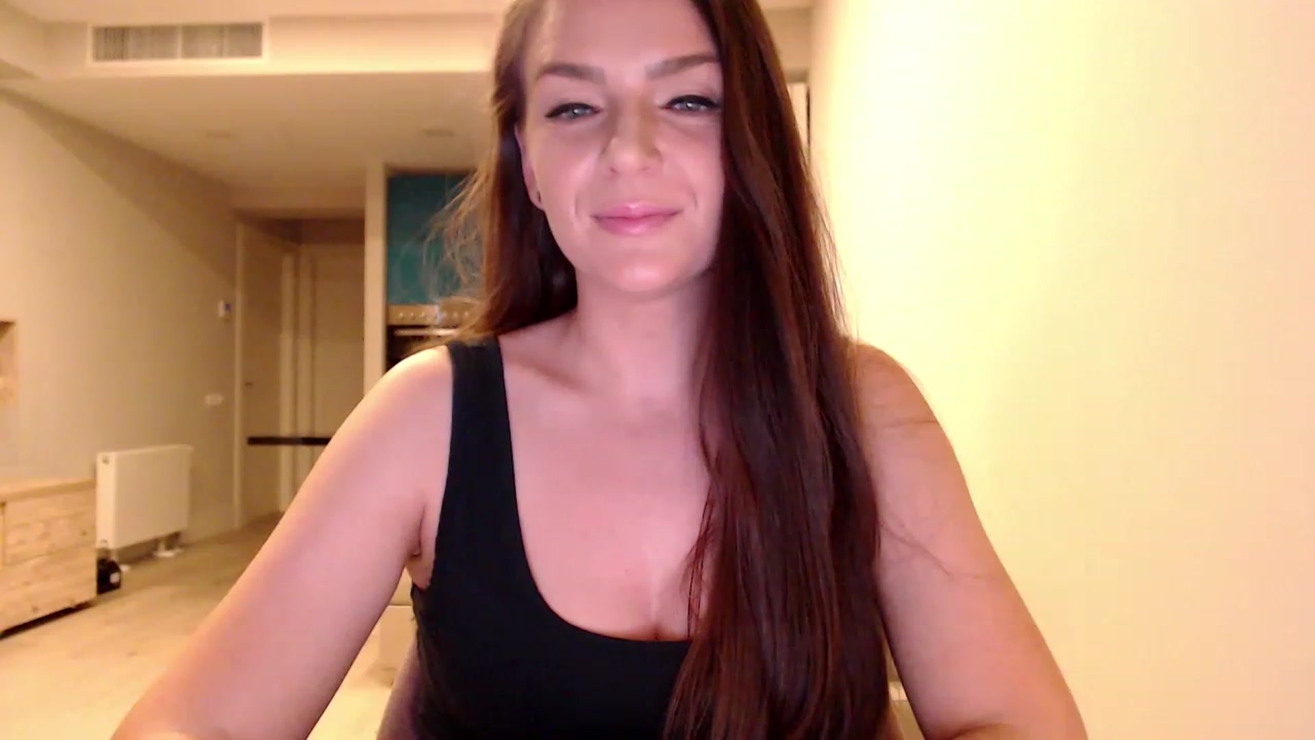 Gallery image thumbnail from AnnaTheCute's myfreecams stream on, 03/12/2023, 08:04 image 8 of 20