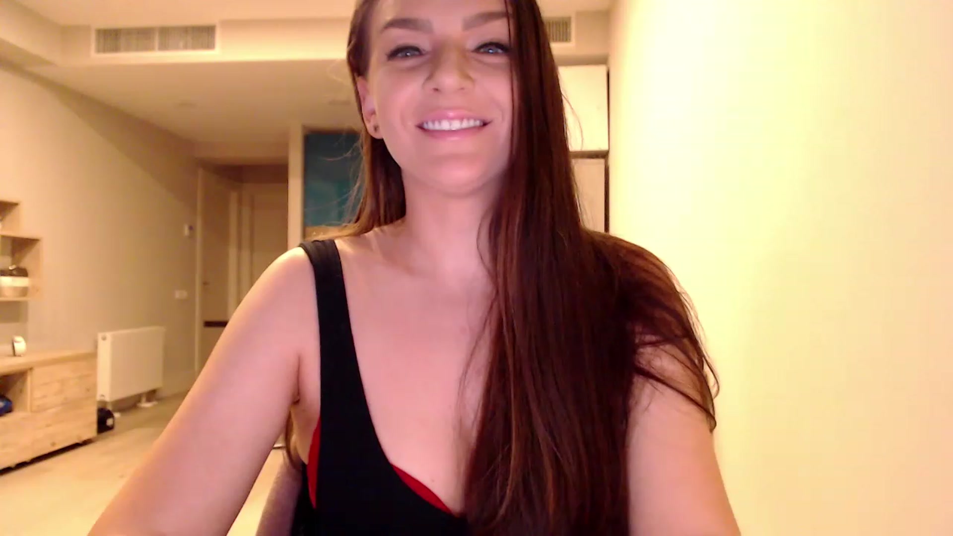 Gallery image thumbnail from AnnaTheCute's myfreecams stream on, 03/16/2023, 06:04 image 3 of 20