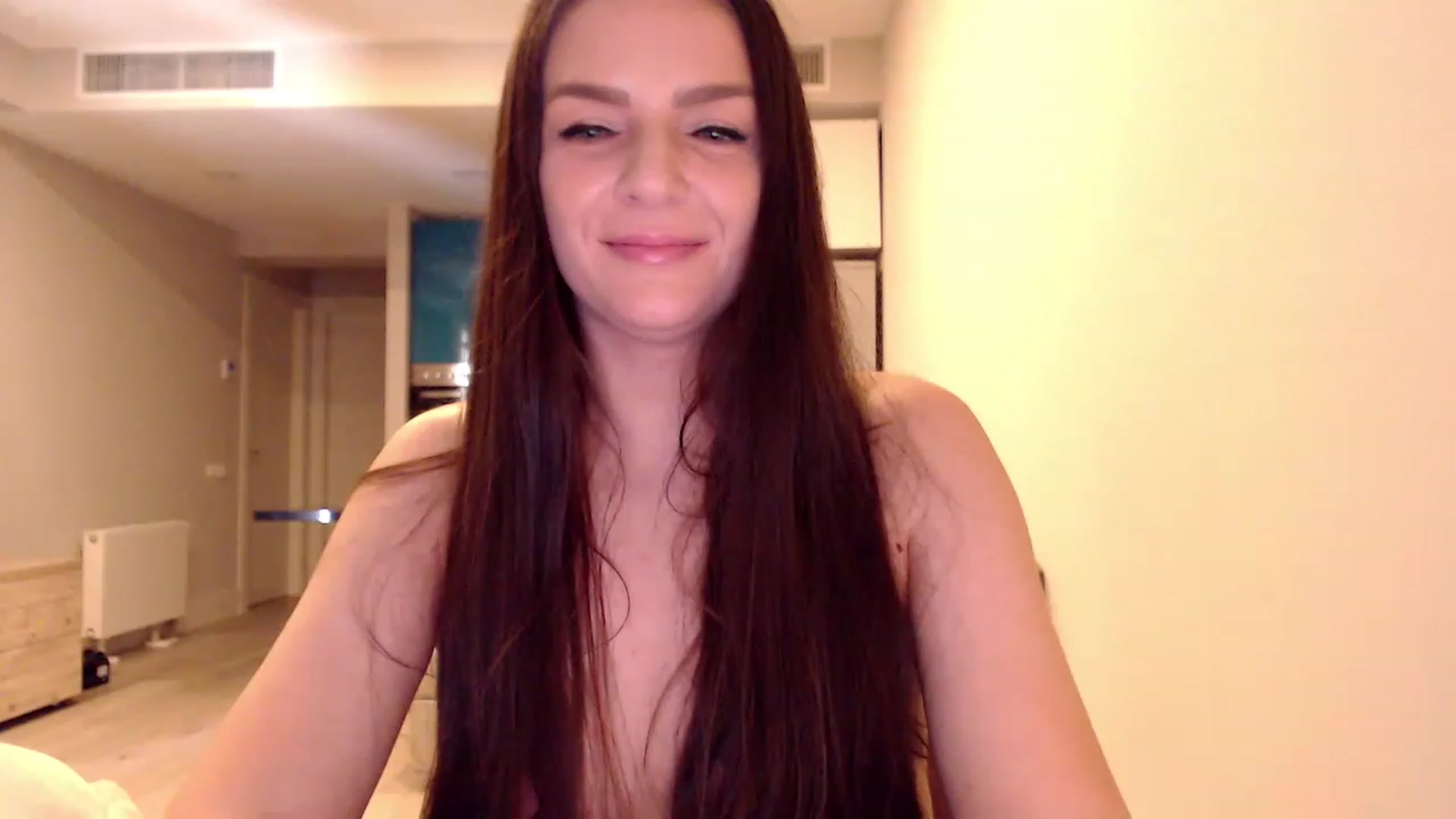 Gallery image thumbnail from AnnaTheCute's myfreecams stream on, 03/25/2023, 08:33 image 2 of 20