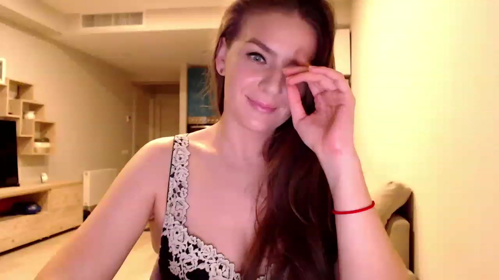 Gallery image thumbnail from AnnaTheCute's myfreecams stream on, 03/26/2023, 07:20 image 12 of 20