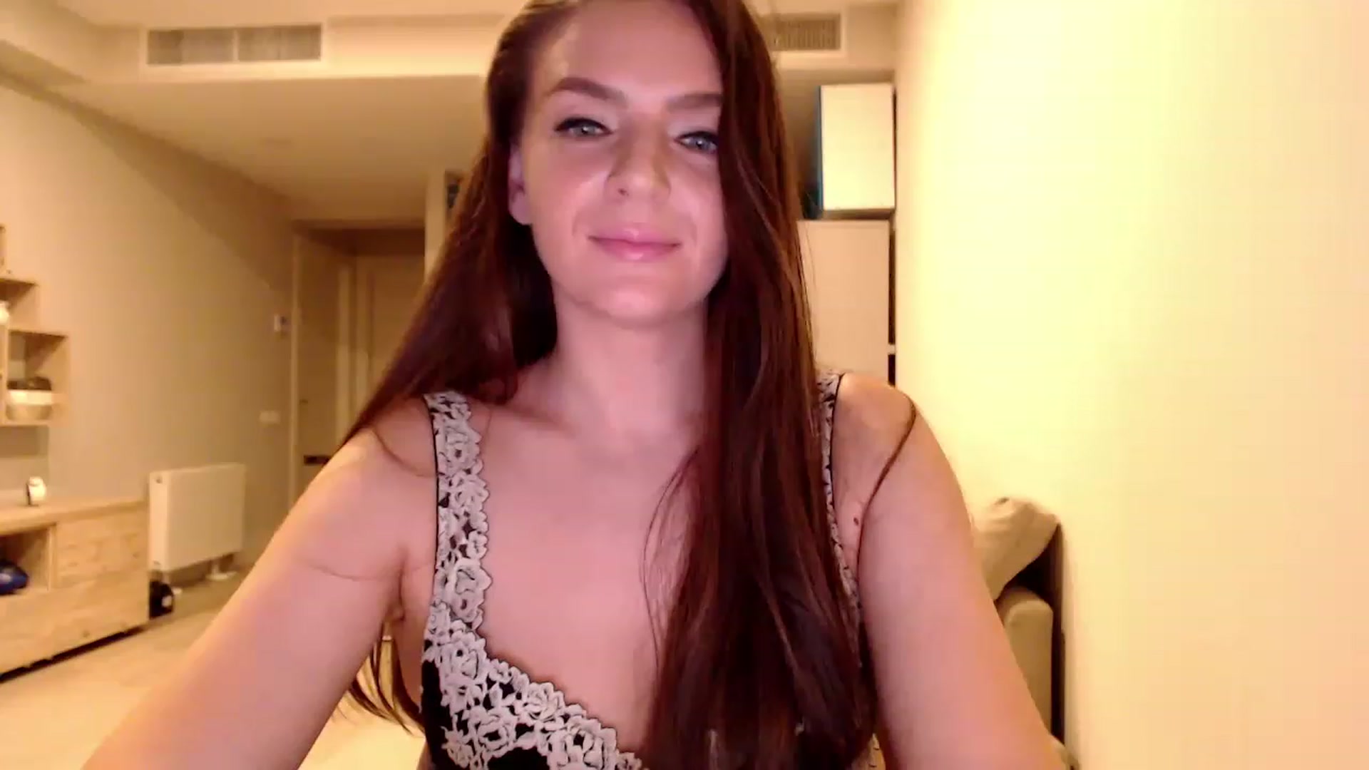 Gallery image thumbnail from AnnaTheCute's myfreecams stream on, 03/26/2023, 07:20 image 15 of 20