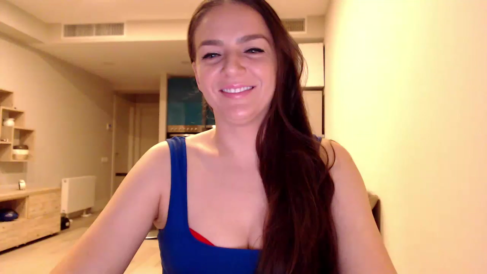 Gallery image thumbnail from AnnaTheCute's myfreecams stream on, 03/27/2023, 03:04 image 4 of 20