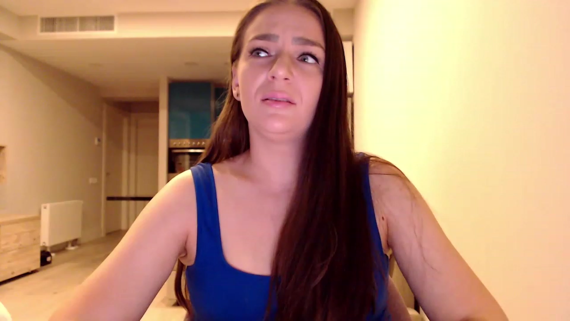 Gallery image thumbnail from AnnaTheCute's myfreecams stream on, 03/27/2023, 03:48 image 17 of 20