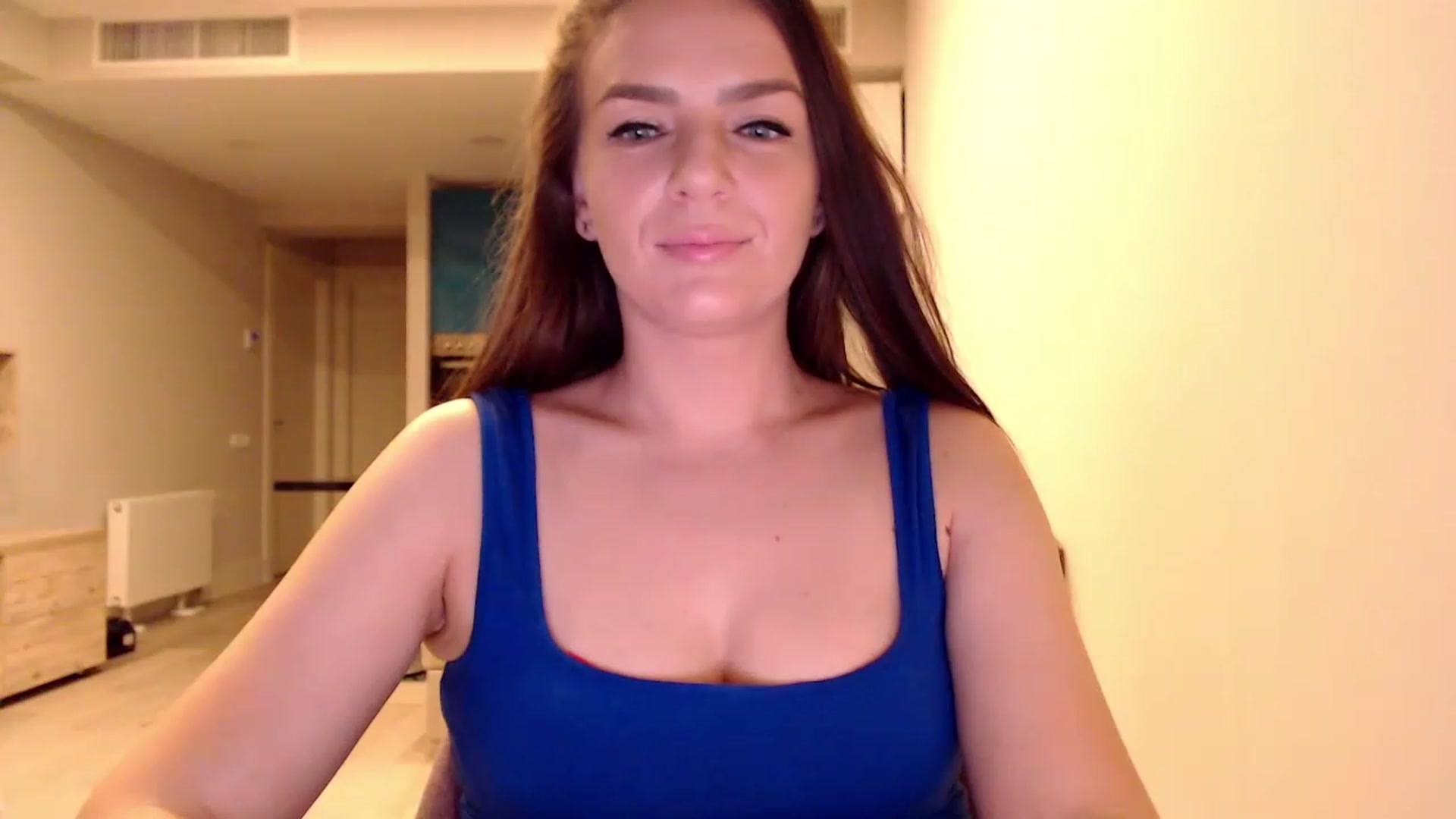 Gallery image thumbnail from AnnaTheCute's myfreecams stream on, 03/27/2023, 04:30 image 14 of 20