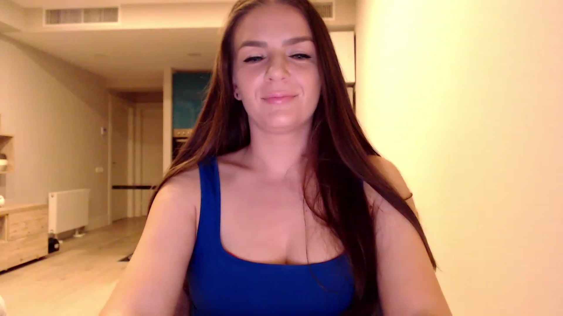 Gallery image thumbnail from AnnaTheCute's myfreecams stream on, 03/27/2023, 04:30 image 8 of 20