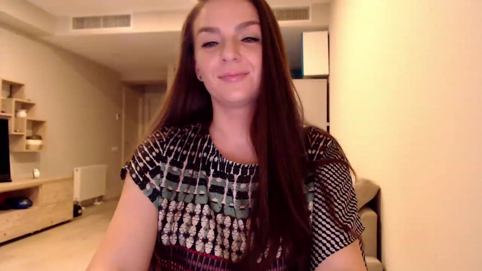 Gallery image thumbnail from AnnaTheCute's myfreecams stream on, 03/30/2023, 06:39 image 17 of 20