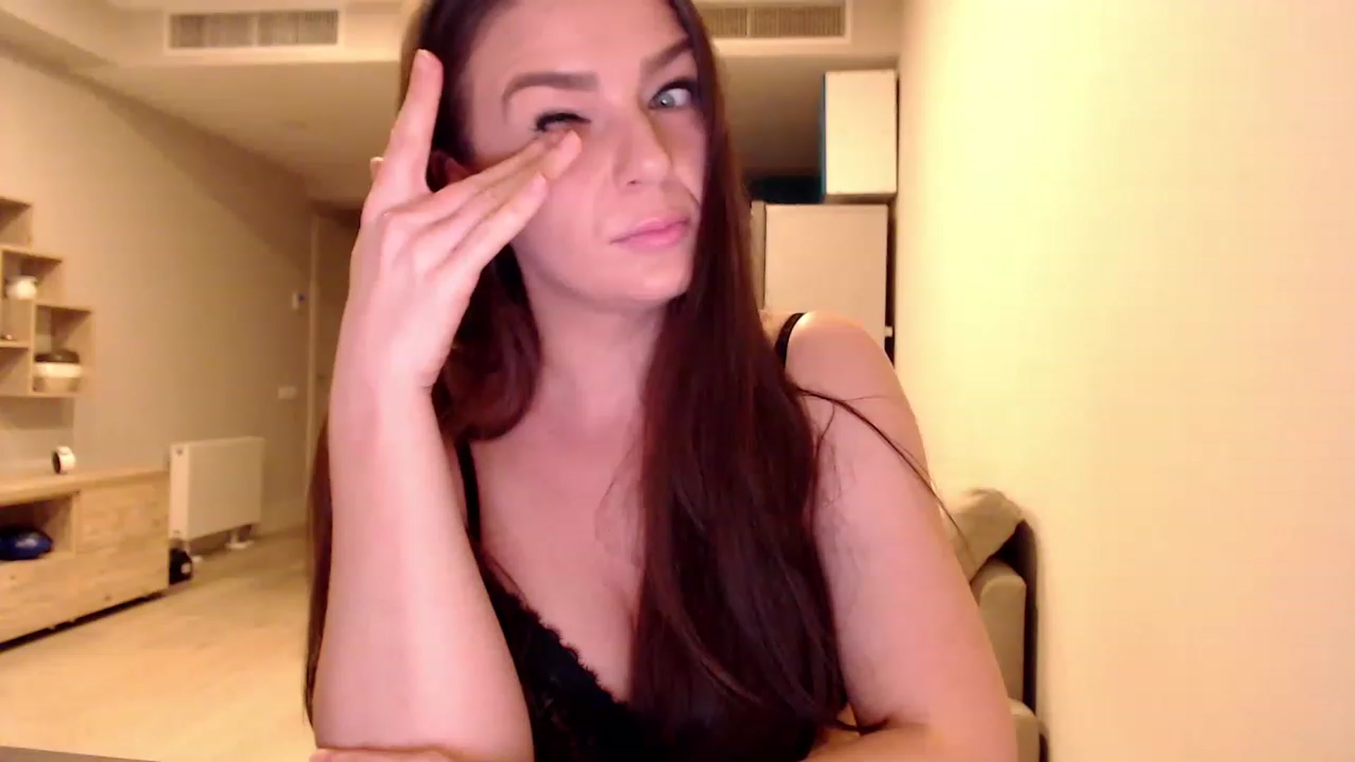 Gallery image thumbnail from AnnaTheCute's myfreecams stream on, 04/16/2023, 07:18 image 11 of 20