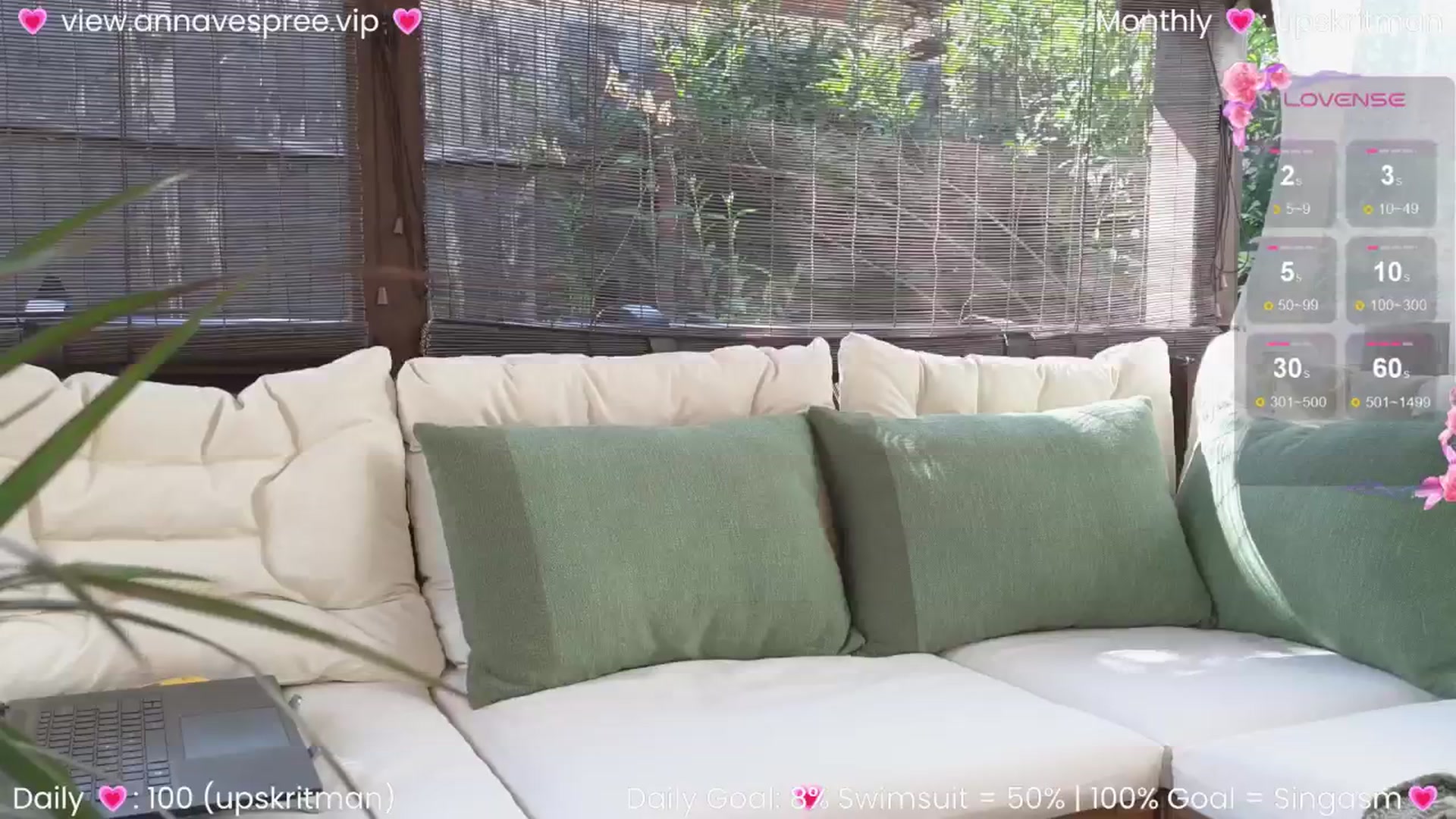Gallery image thumbnail from AnnaV's myfreecams stream on, 06/04/2024, 14:07 image 15 of 20