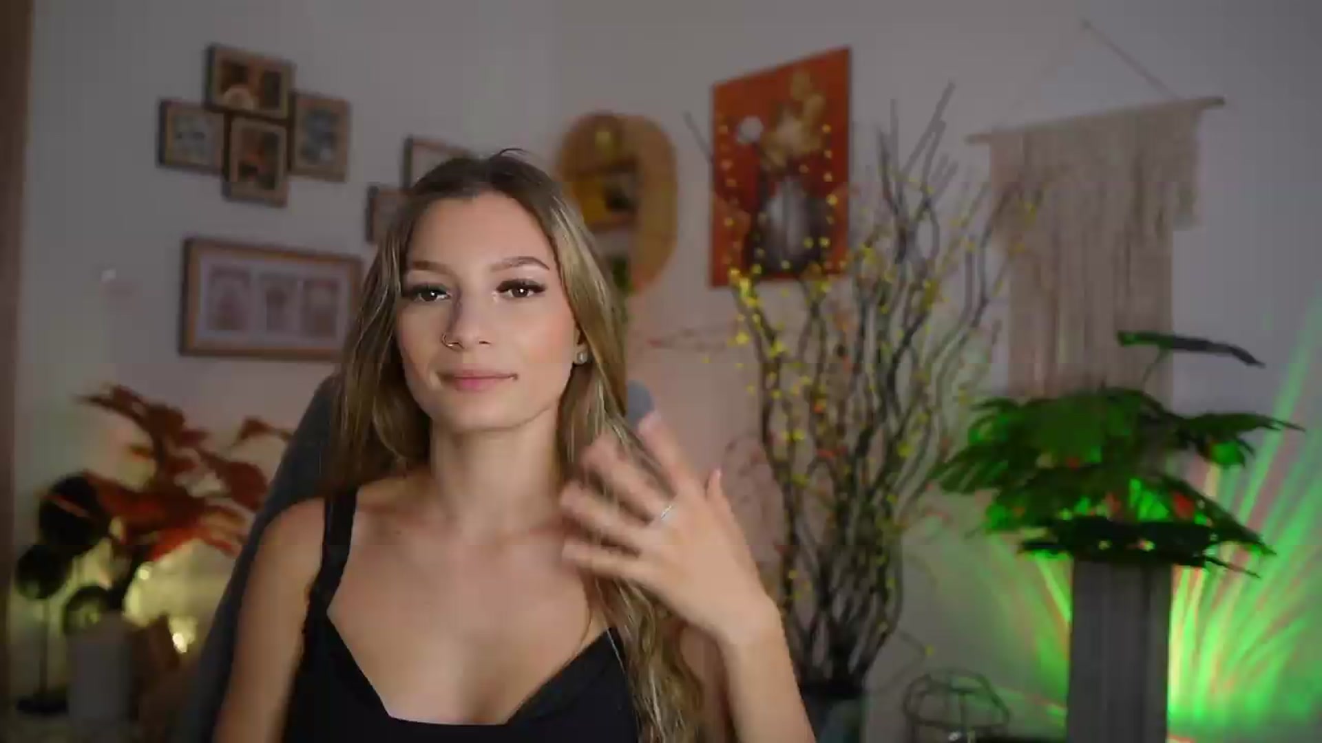 Gallery image thumbnail from Anna_Brie's myfreecams stream on, 08/25/2026, 13:45 image 3 of 20