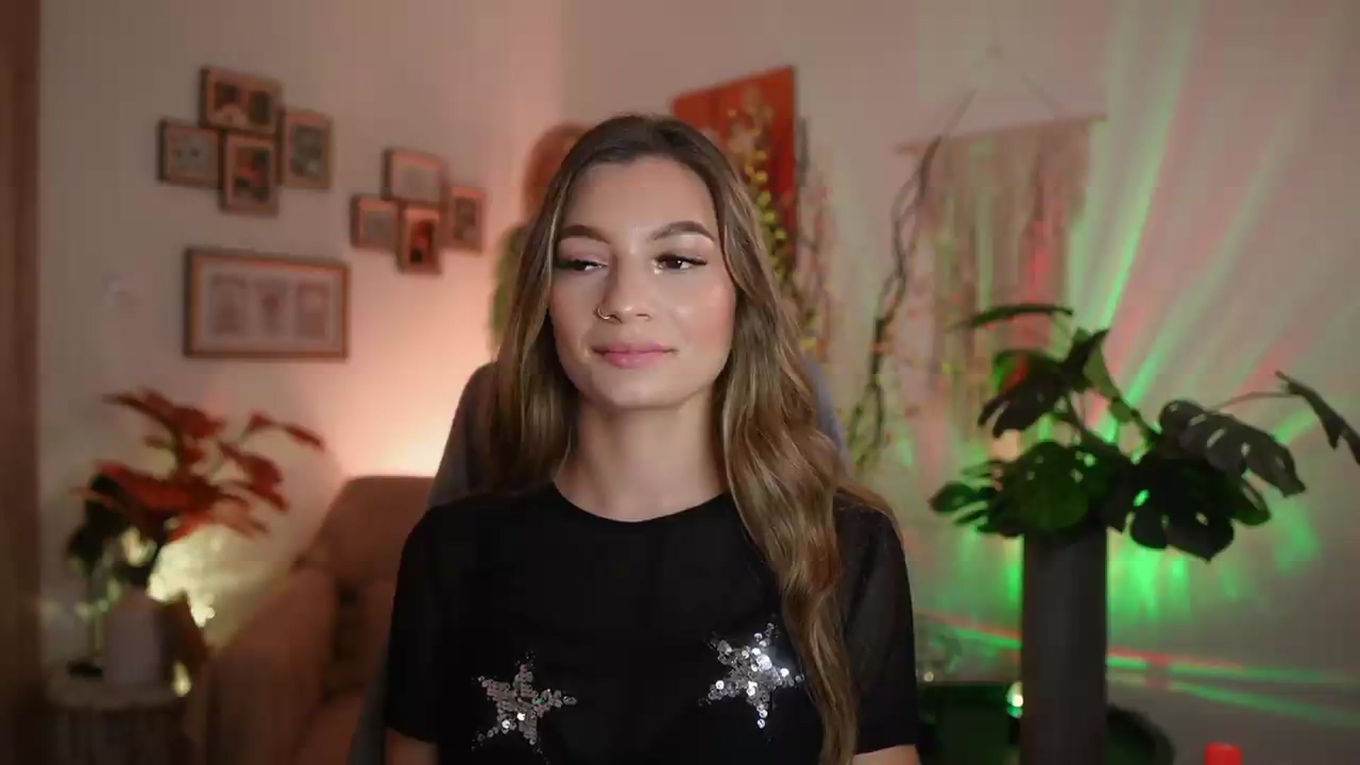 Gallery image thumbnail from Anna_Brie's myfreecams stream on, 09/03/2026, 16:15 image 2 of 20