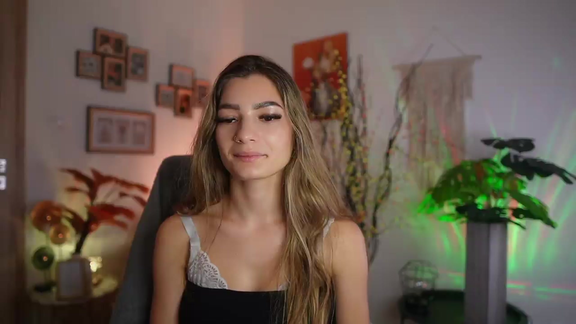 Gallery image thumbnail from Anna_Brie's myfreecams stream on, 09/13/2026, 13:27 image 6 of 20