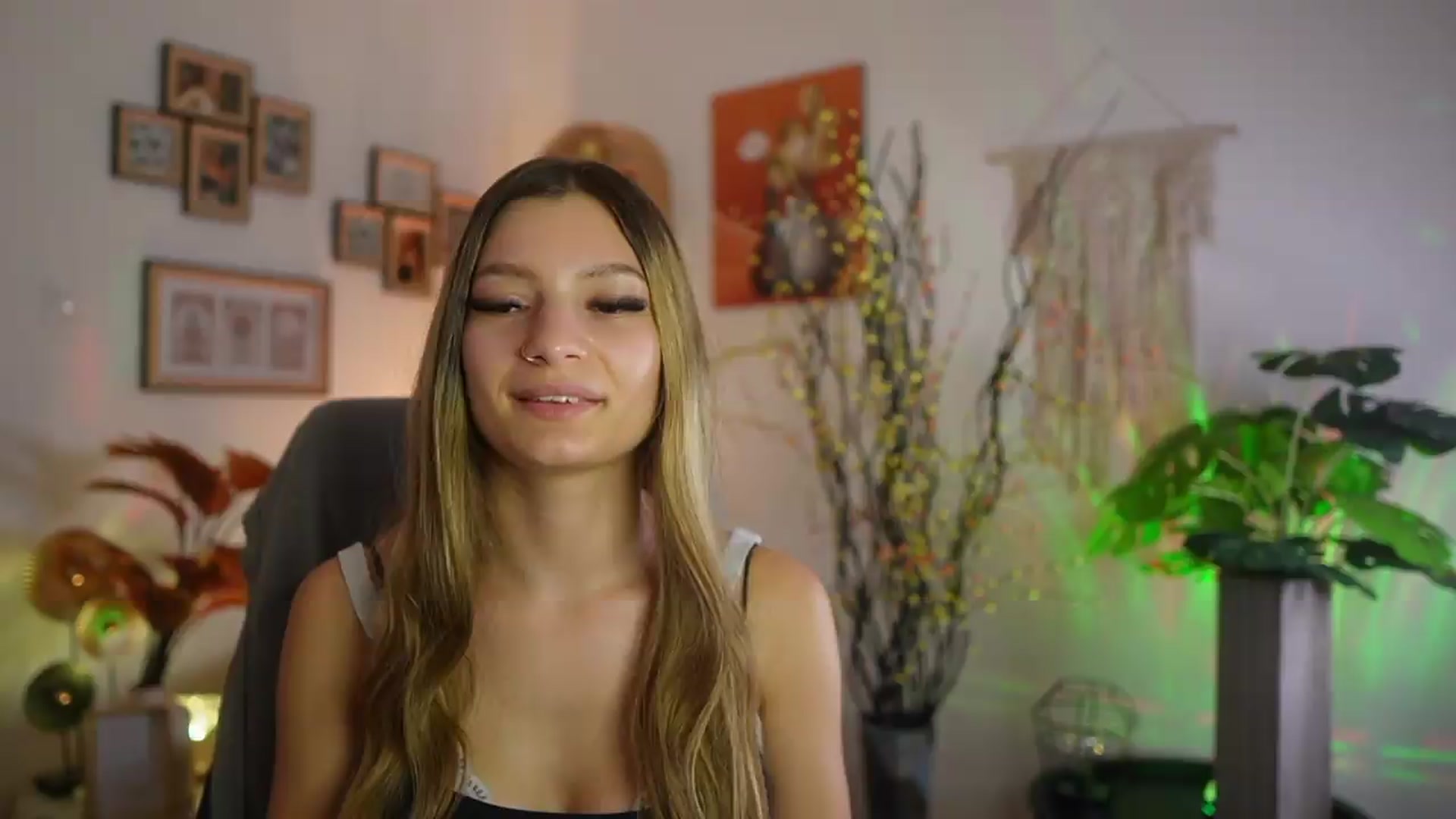 Gallery image thumbnail from Anna_Brie's myfreecams stream on, 09/20/2026, 17:47 image 11 of 20