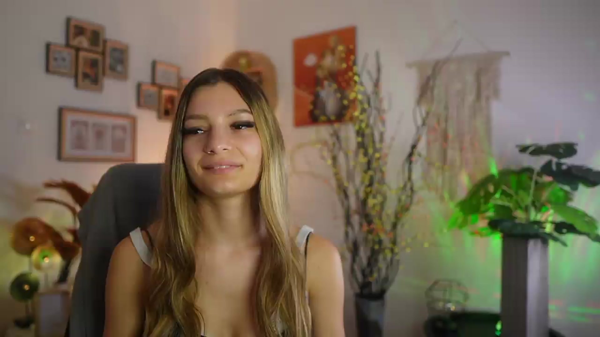 Gallery image thumbnail from Anna_Brie's myfreecams stream on, 09/20/2026, 17:47 image 12 of 20