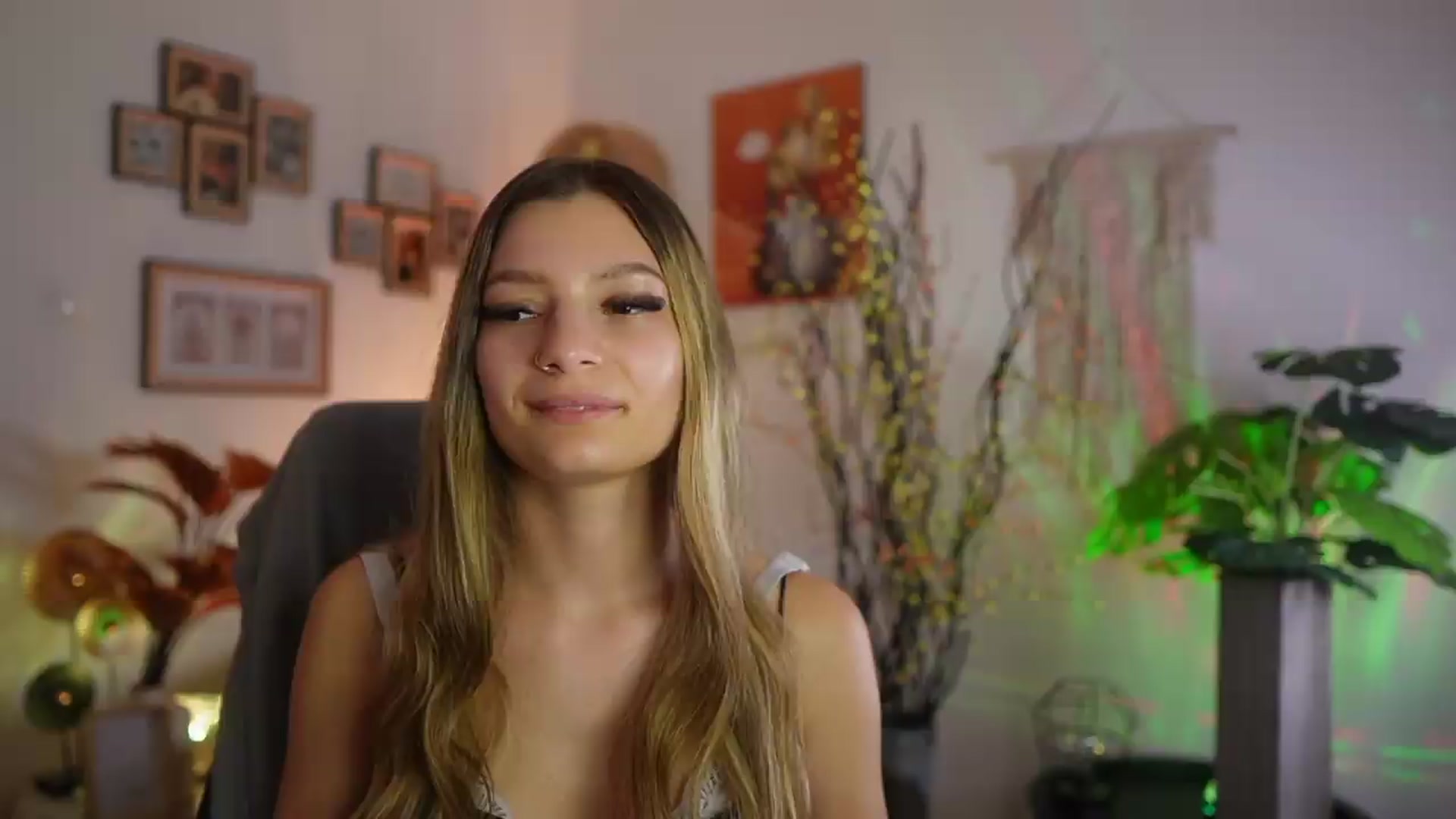 Gallery image thumbnail from Anna_Brie's myfreecams stream on, 09/20/2026, 17:47 image 6 of 20