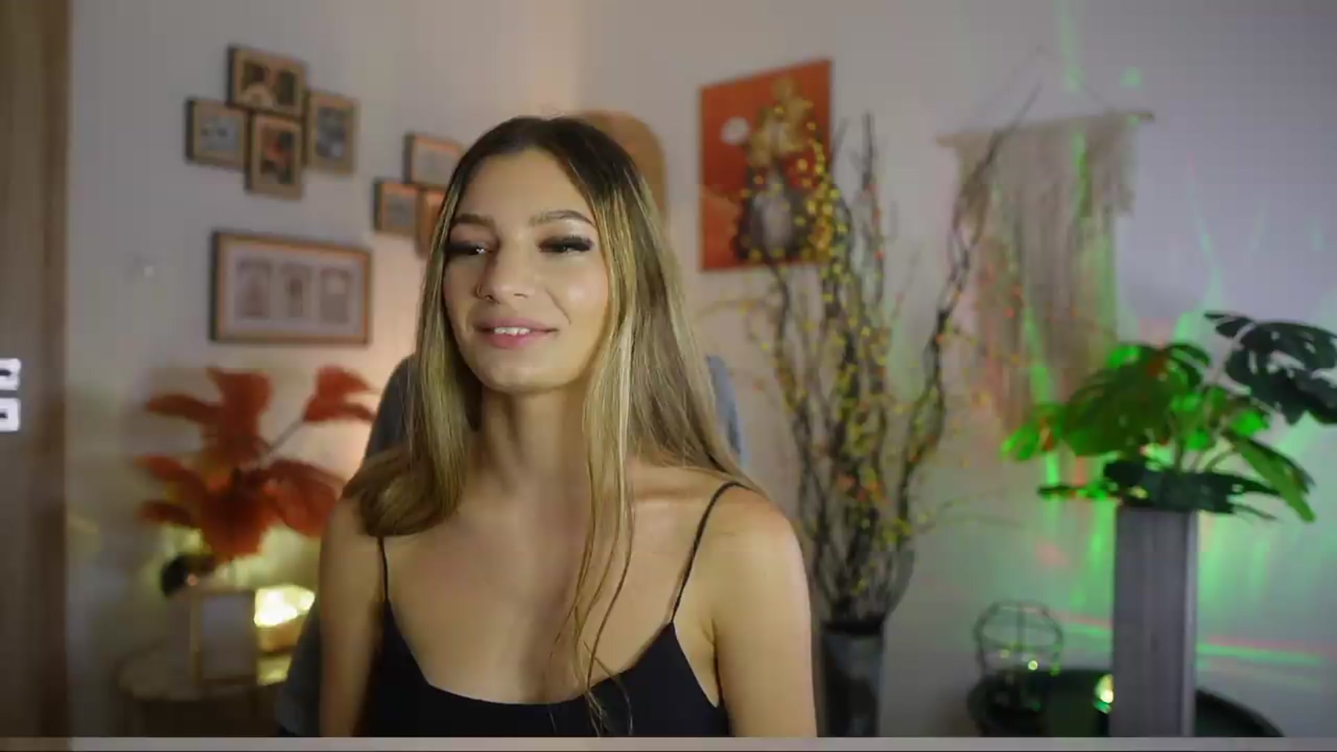 Gallery image thumbnail from Anna_Brie's myfreecams stream on, 09/21/2026, 16:26 image 6 of 20