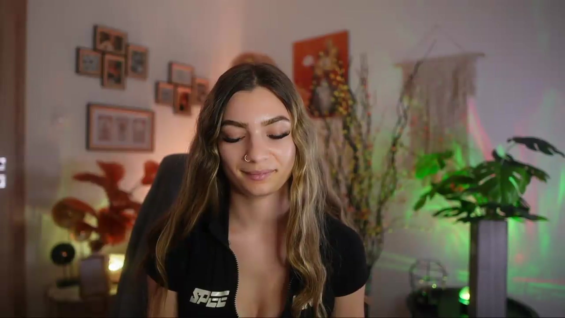 Gallery image thumbnail from Anna_Brie's myfreecams stream on, 09/23/2026, 17:48 image 4 of 20