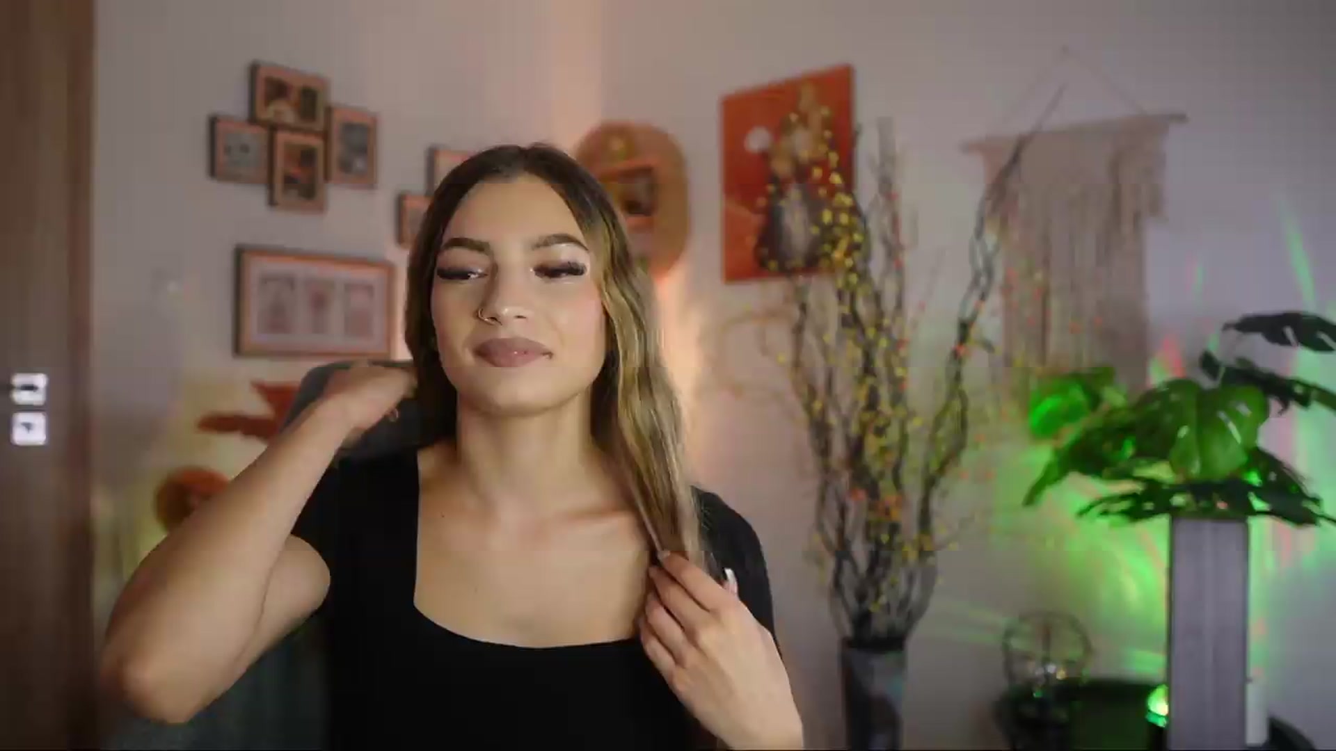 Gallery image thumbnail from Anna_Brie's myfreecams stream on, 09/24/2026, 14:44 image 7 of 20