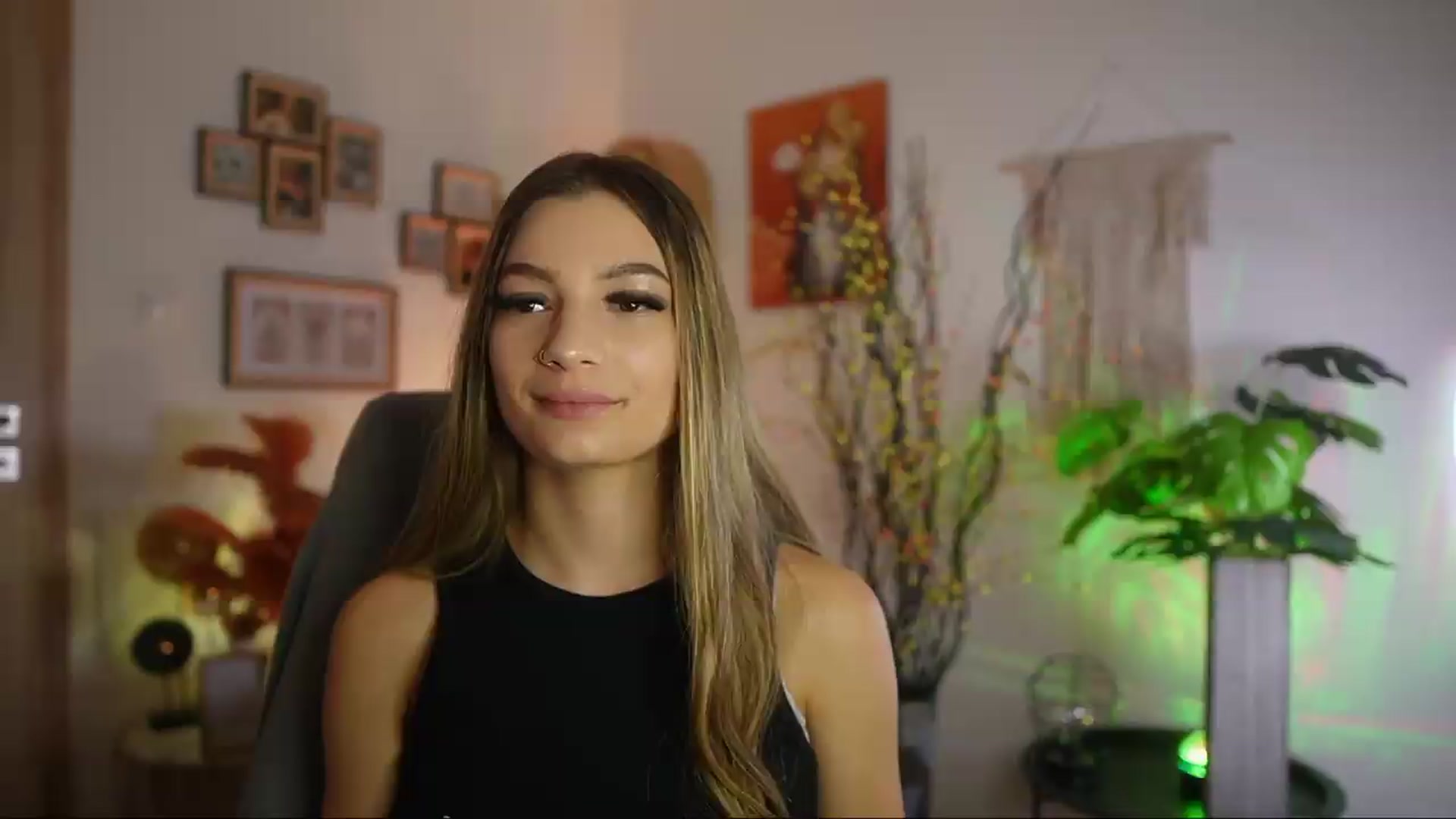 Gallery image thumbnail from Anna_Brie's myfreecams stream on, 09/27/2026, 14:19 image 16 of 20