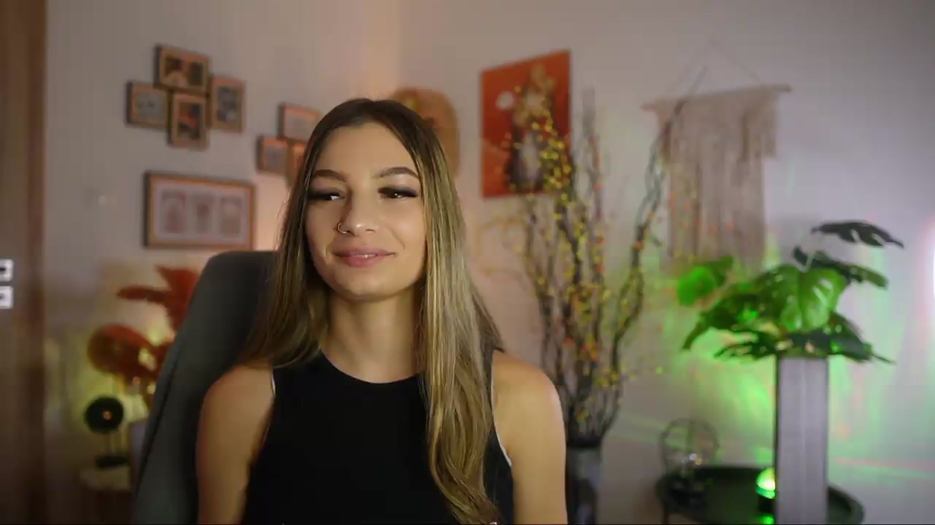 Gallery image thumbnail from Anna_Brie's myfreecams stream on, 09/27/2026, 14:19 image 5 of 20