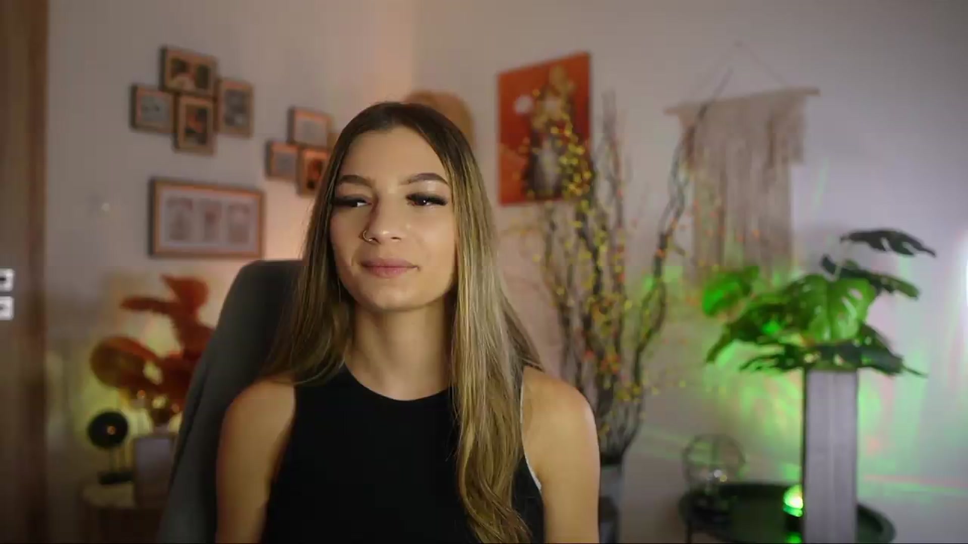 Gallery image thumbnail from Anna_Brie's myfreecams stream on, 09/27/2026, 14:19 image 9 of 20