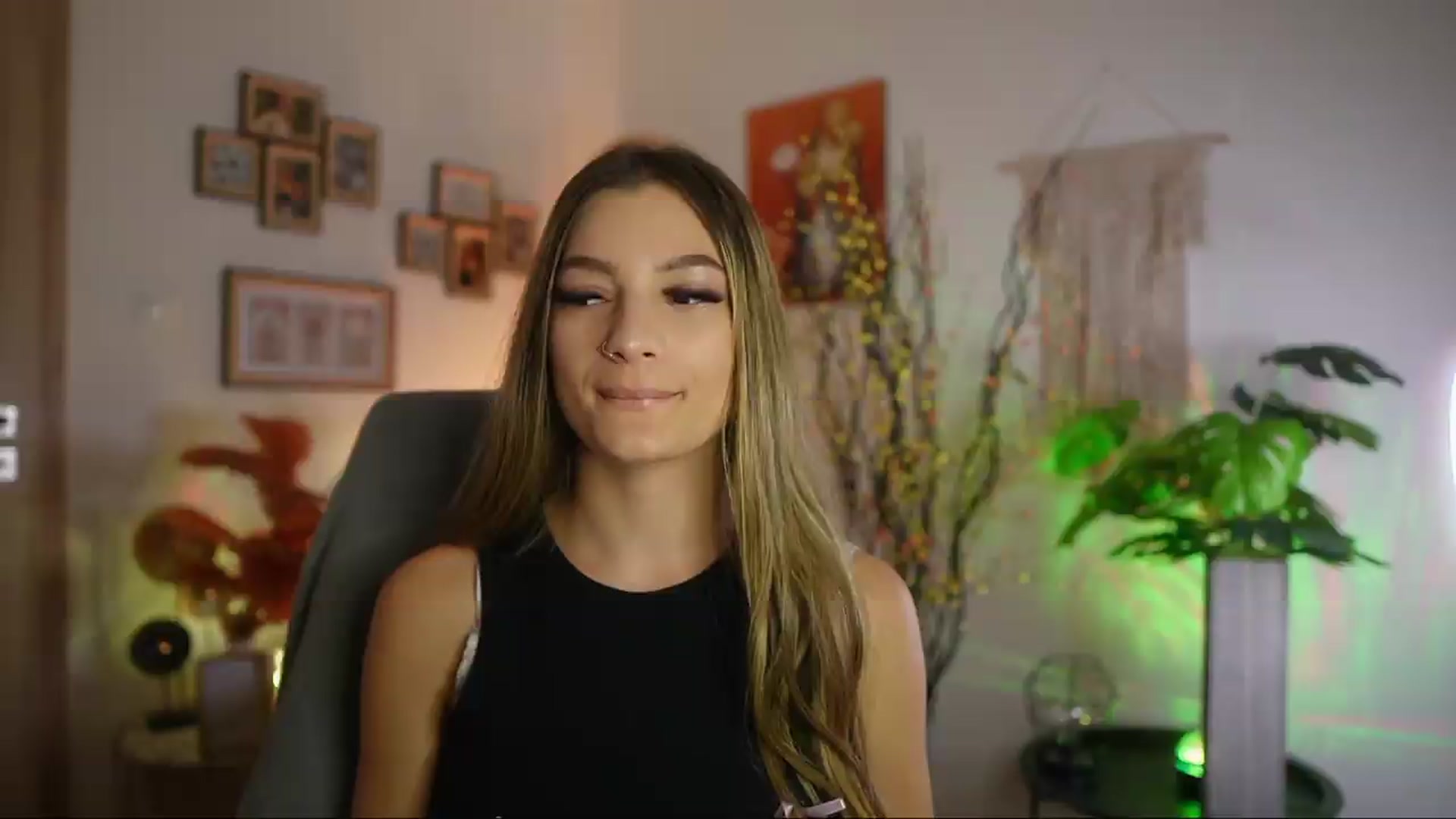 Gallery image thumbnail from Anna_Brie's myfreecams stream on, 09/27/2026, 15:34 image 5 of 20