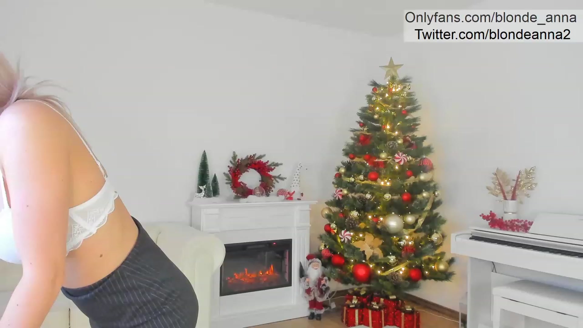 Gallery image thumbnail from Anna_Brown's myfreecams stream on, 12/21/2022, 24:05 image 20 of 20