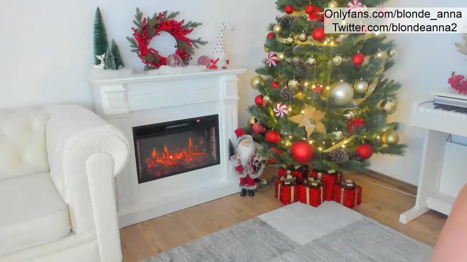 Gallery image thumbnail from Anna_Brown's myfreecams stream on, 12/30/2022, 04:13 image 5 of 20
