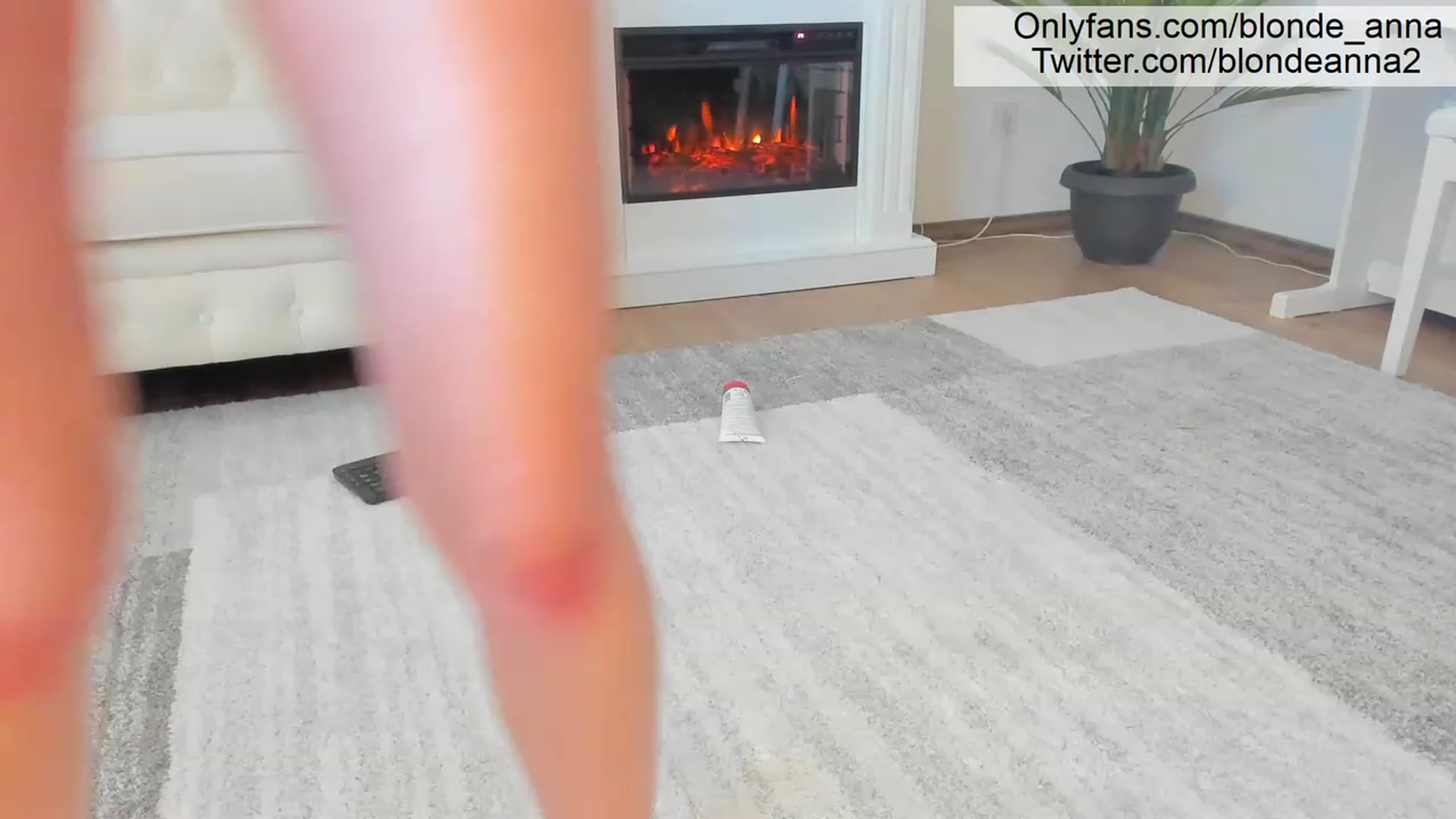Gallery image thumbnail from Anna_Brown's myfreecams stream on, 01/09/2023, 01:53 image 8 of 20