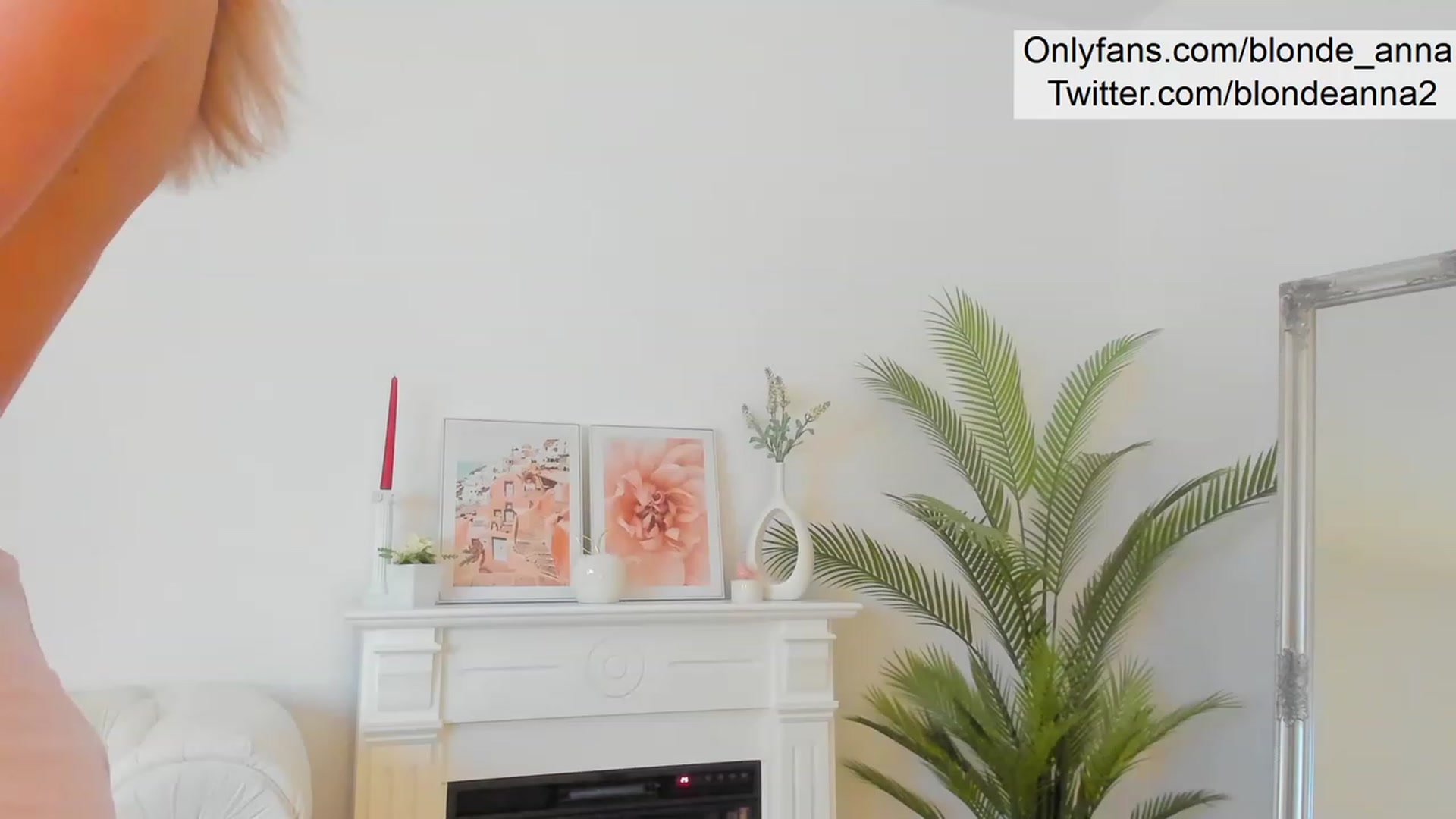 Gallery image thumbnail from Anna_Brown's myfreecams stream on, 01/29/2023, 24:19 image 7 of 20