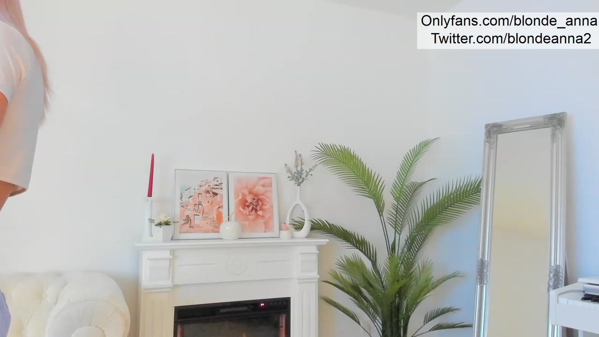 Gallery image thumbnail from Anna_Brown's myfreecams stream on, 02/06/2023, 04:02 image 1 of 20
