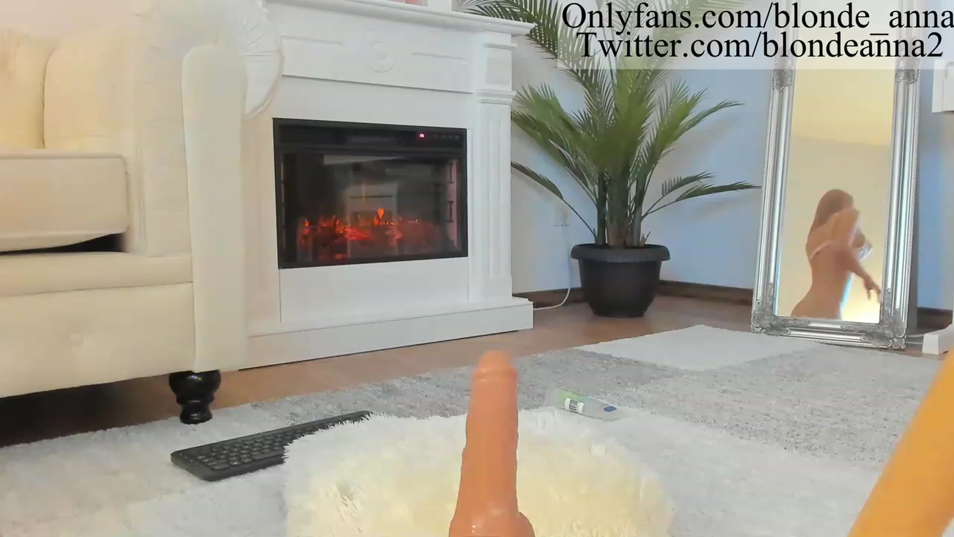Gallery image thumbnail from Anna_Brown's myfreecams stream on, 02/23/2023, 02:33 image 9 of 20
