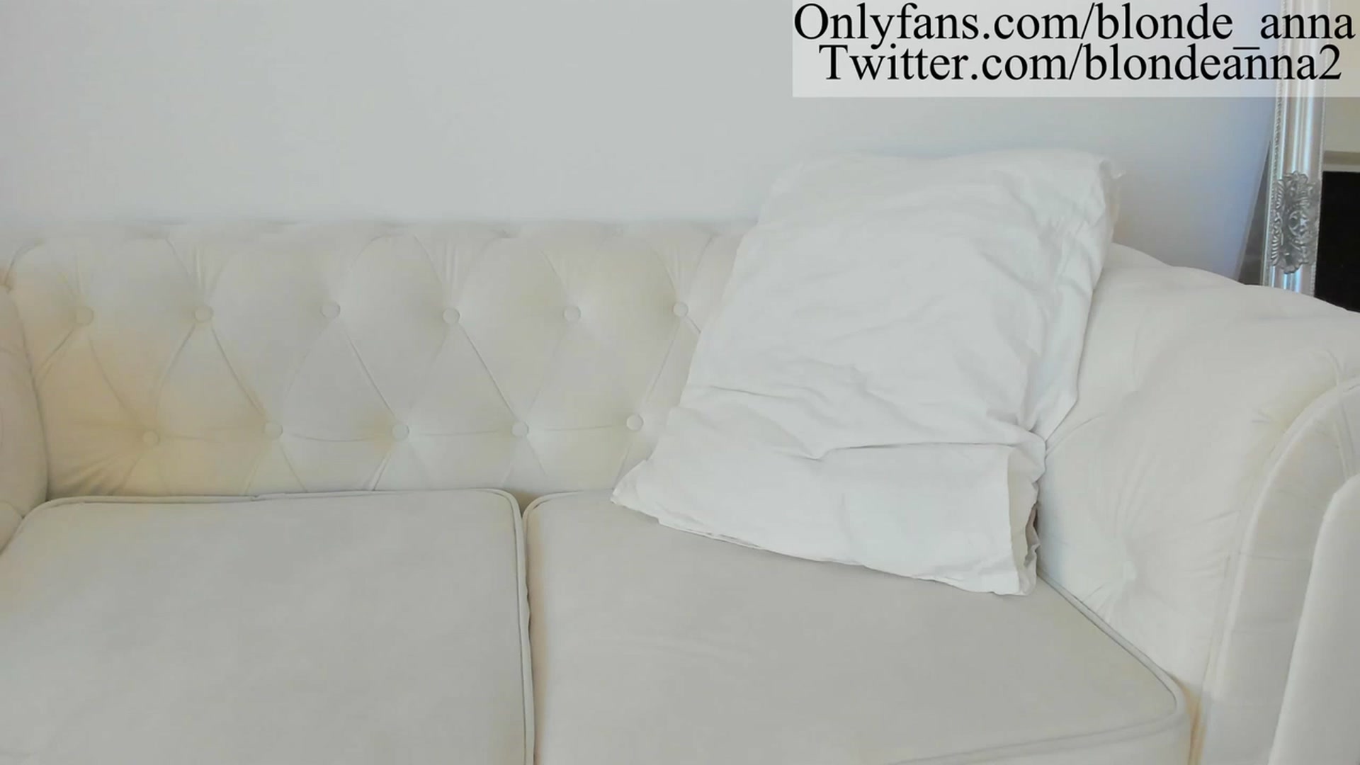 Gallery image thumbnail from Anna_Brown's myfreecams stream on, 03/05/2023, 20:03 image 2 of 20
