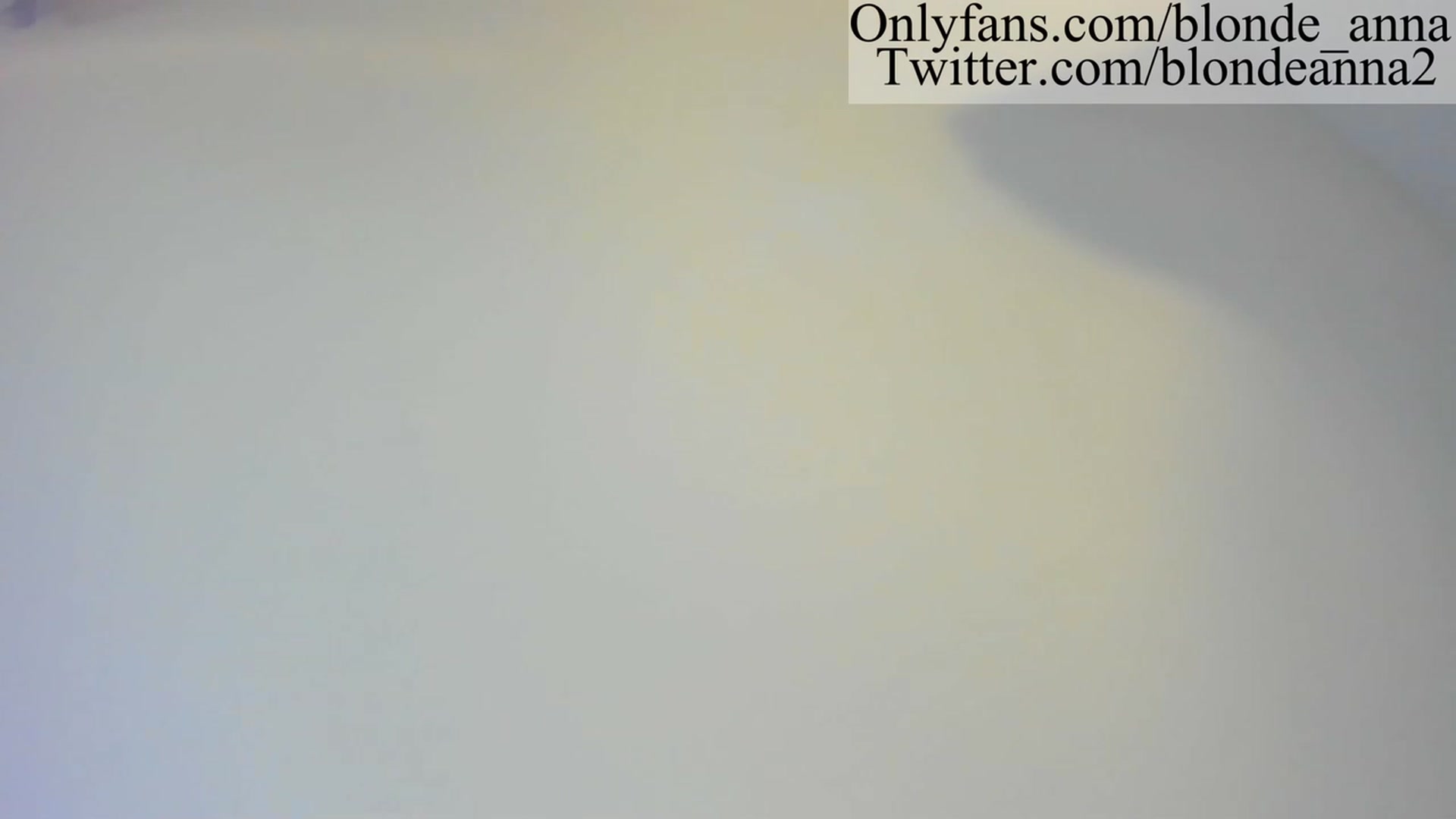 Gallery image thumbnail from Anna_Brown's myfreecams stream on, 03/09/2023, 03:04 image 11 of 20