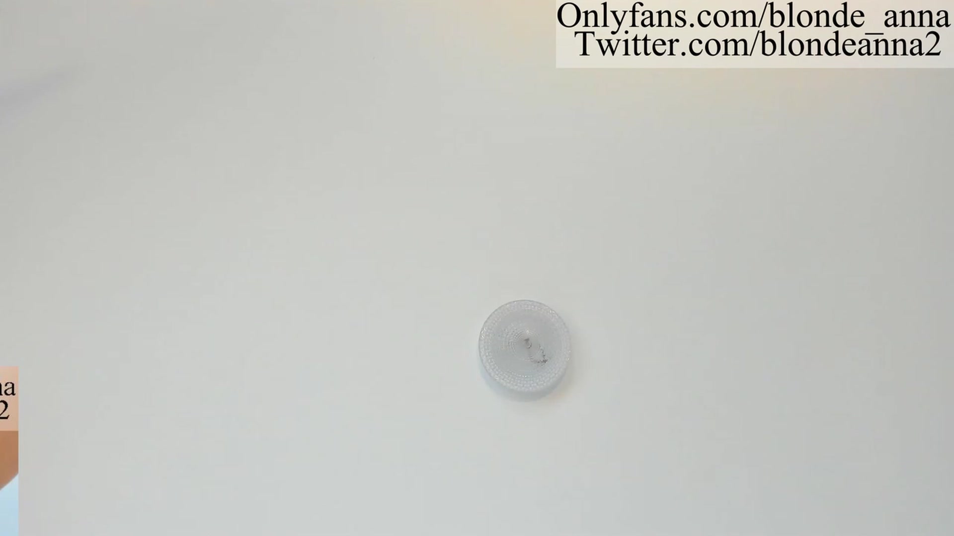 Gallery image thumbnail from Anna_Brown's myfreecams stream on, 04/03/2023, 24:21 image 6 of 20