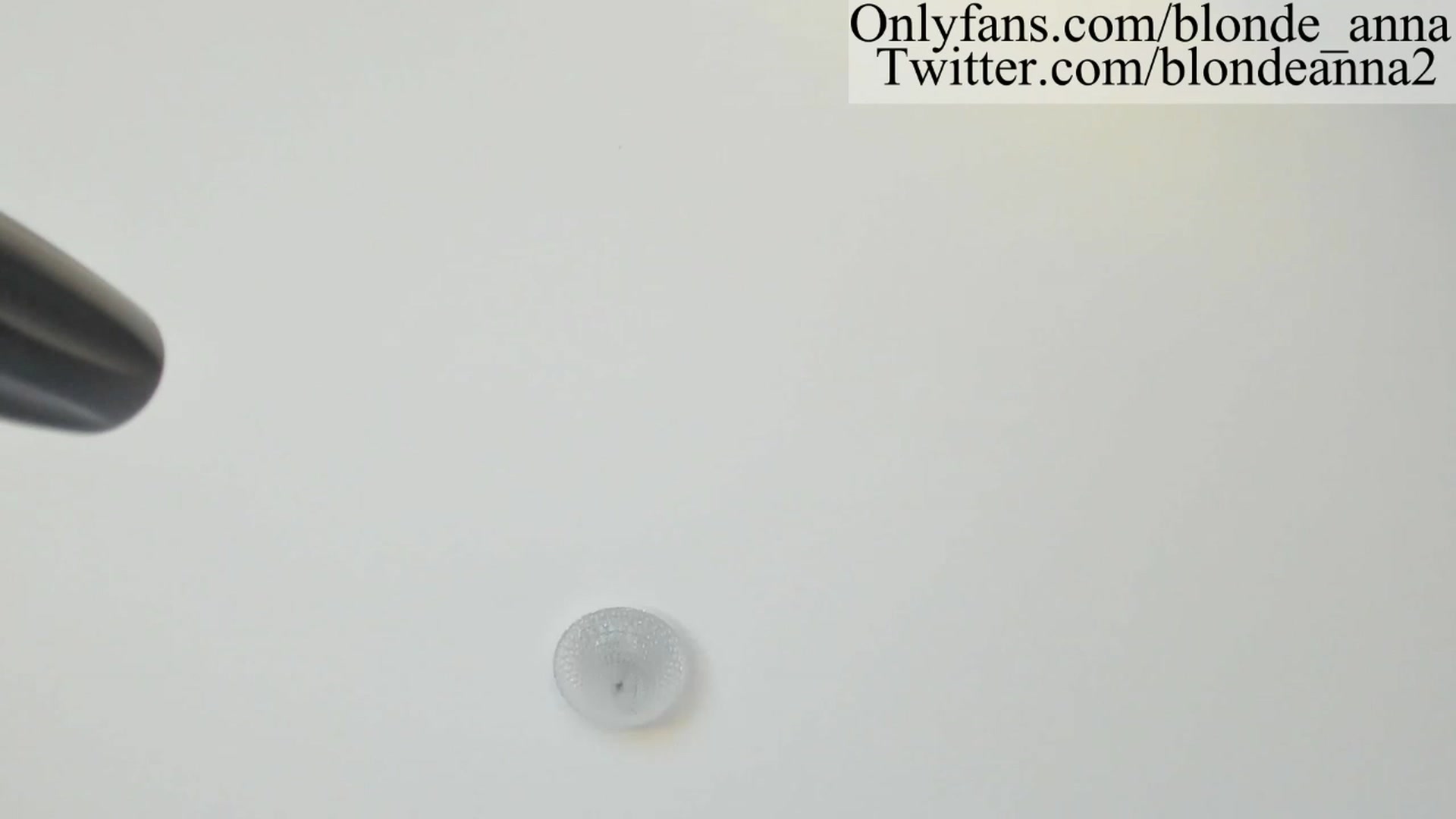 Gallery image thumbnail from Anna_Brown's myfreecams stream on, 05/15/2023, 01:58 image 8 of 20