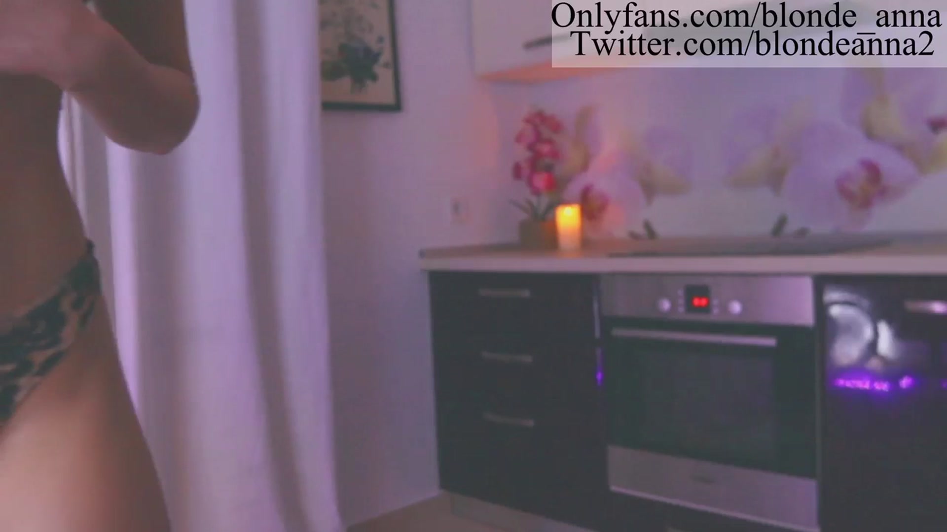 Gallery image thumbnail from Anna_Brown's myfreecams stream on, 08/24/2023, 16:28 image 17 of 20