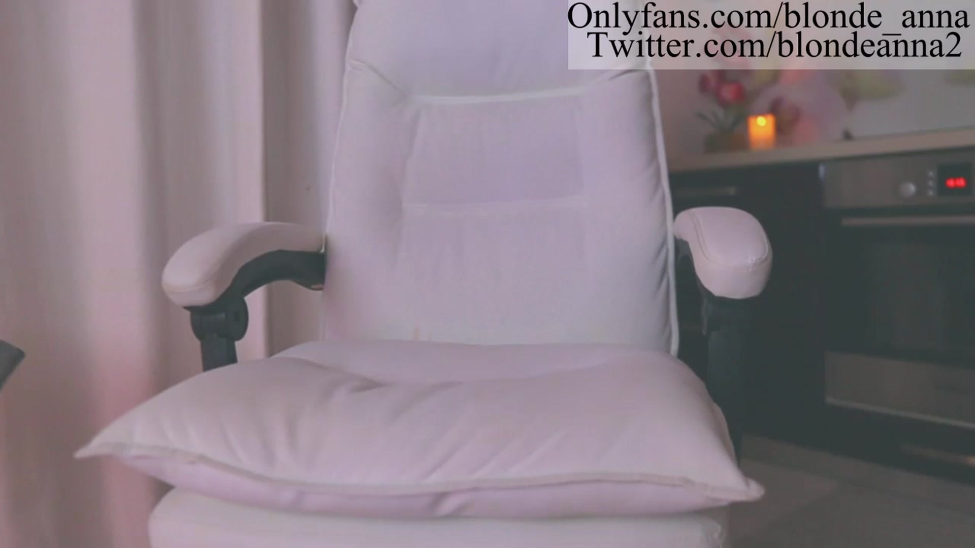 Gallery image thumbnail from Anna_Brown's myfreecams stream on, 09/04/2023, 16:52 image 2 of 20