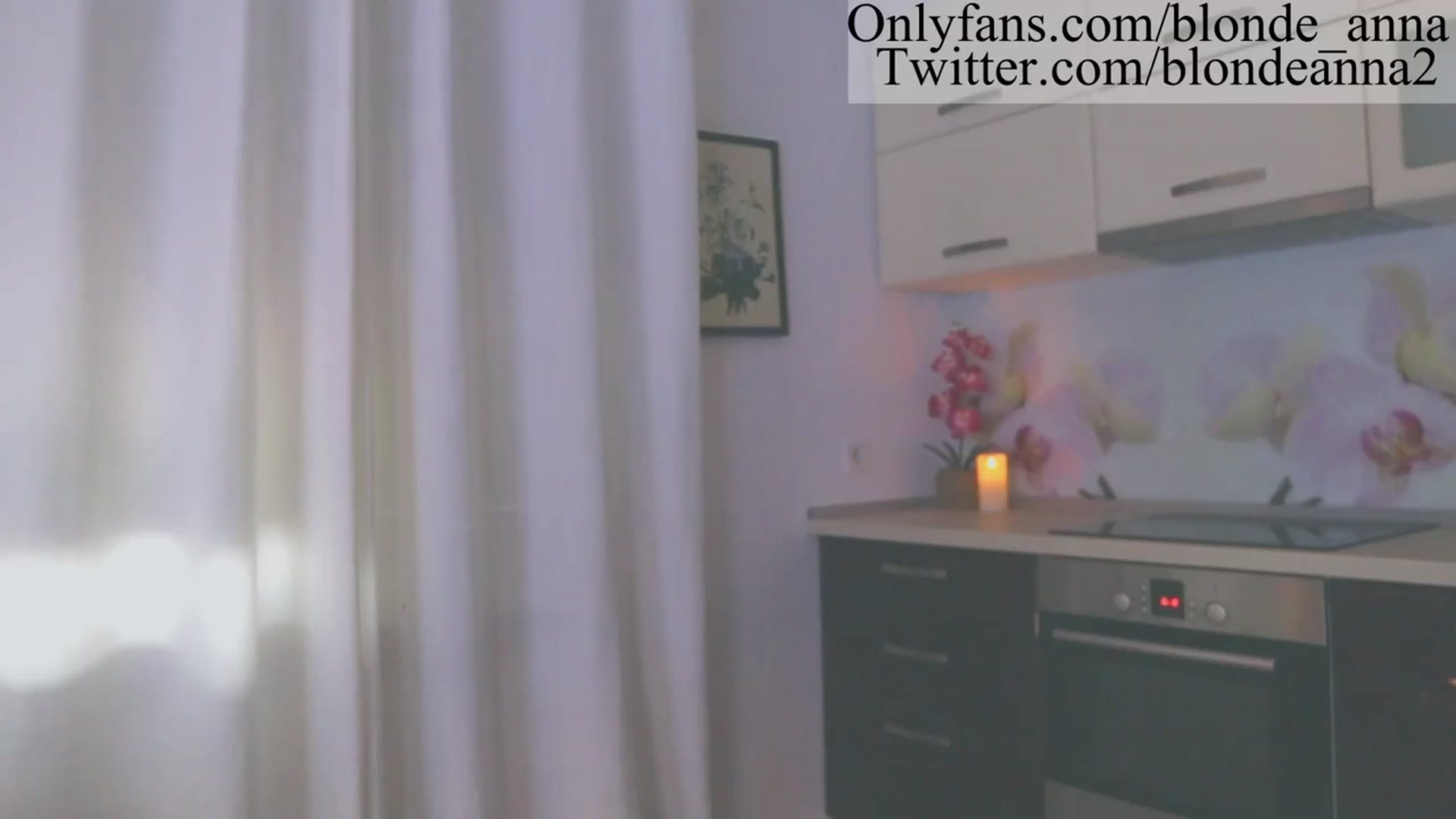 Gallery image thumbnail from Anna_Brown's myfreecams stream on, 09/15/2023, 11:42 image 7 of 20