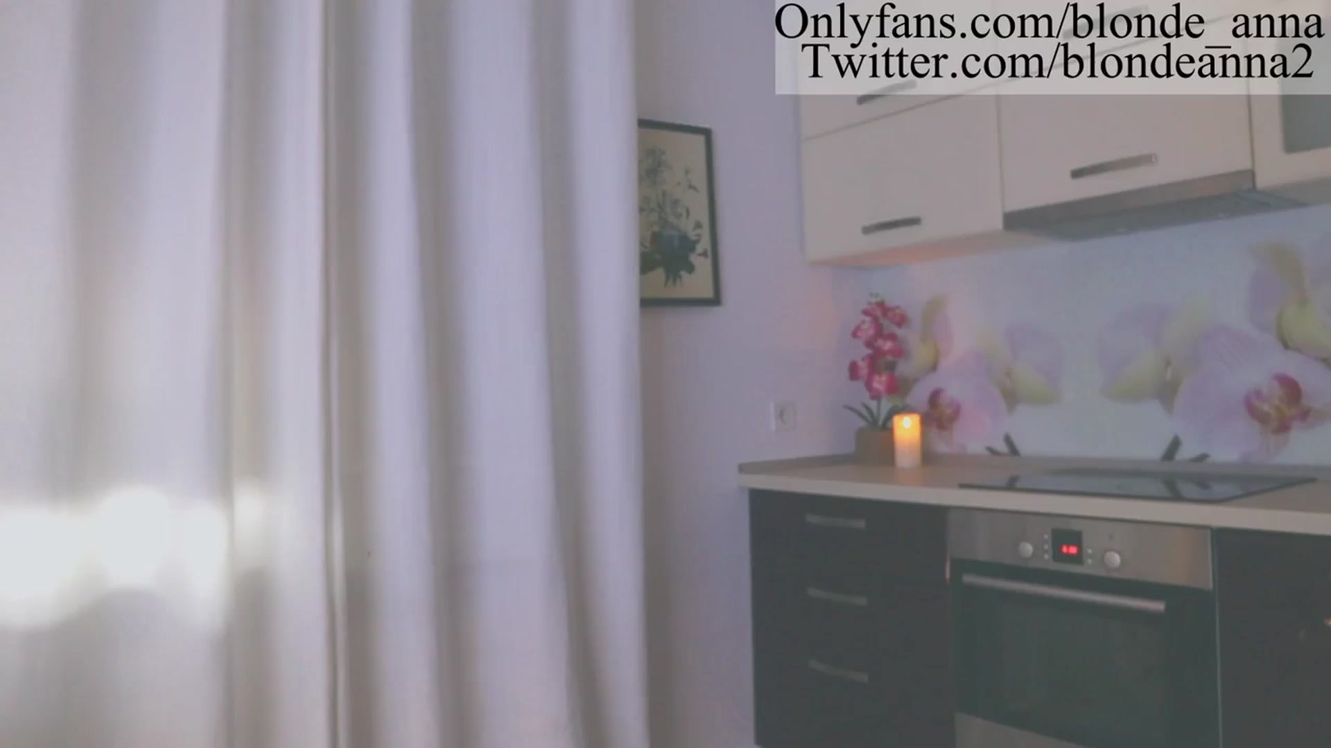 Gallery image thumbnail from Anna_Brown's myfreecams stream on, 09/15/2023, 11:42 image 5 of 20